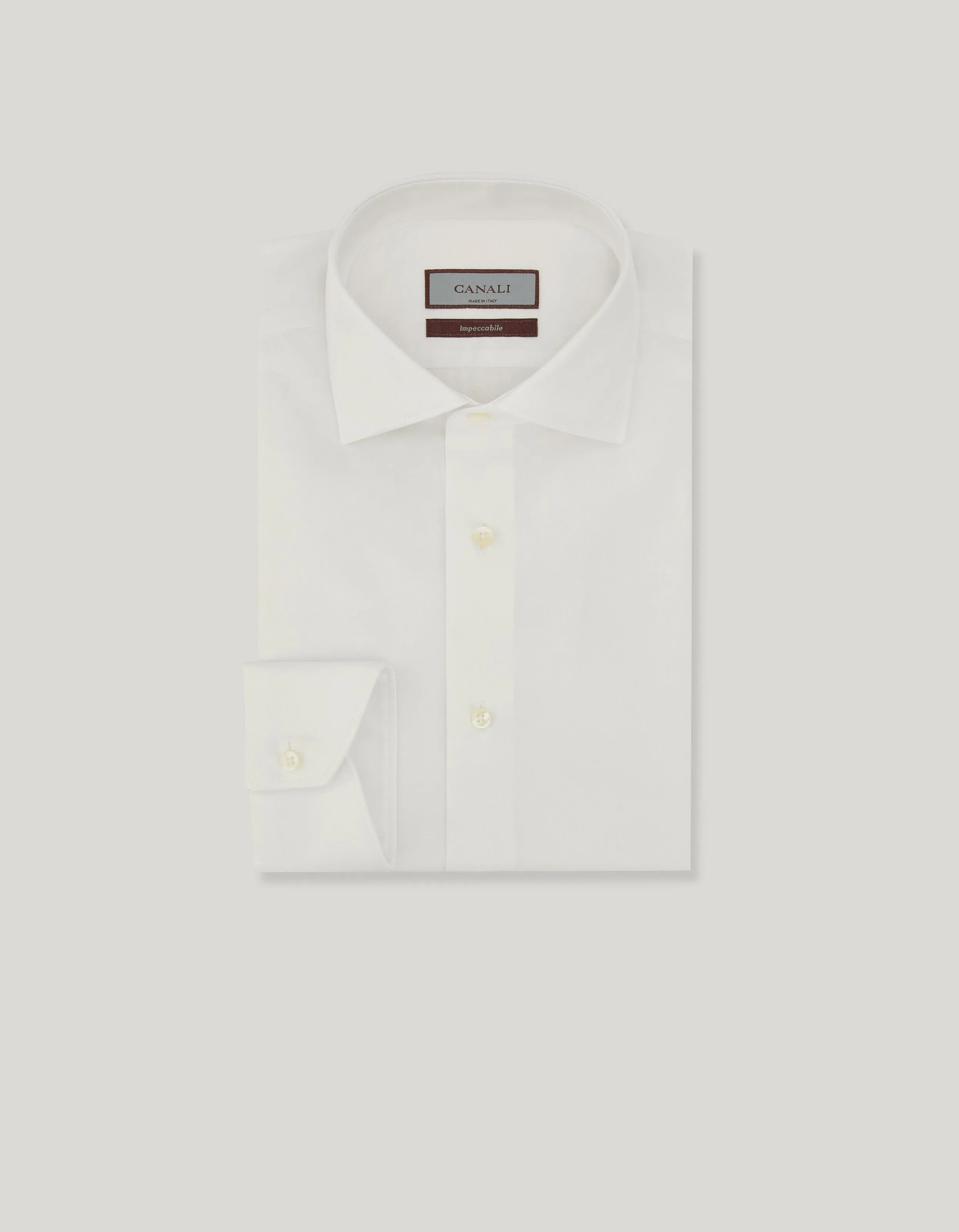 Wardrobe Staple Impeccabile Regular Fit Shirt in White Cotton