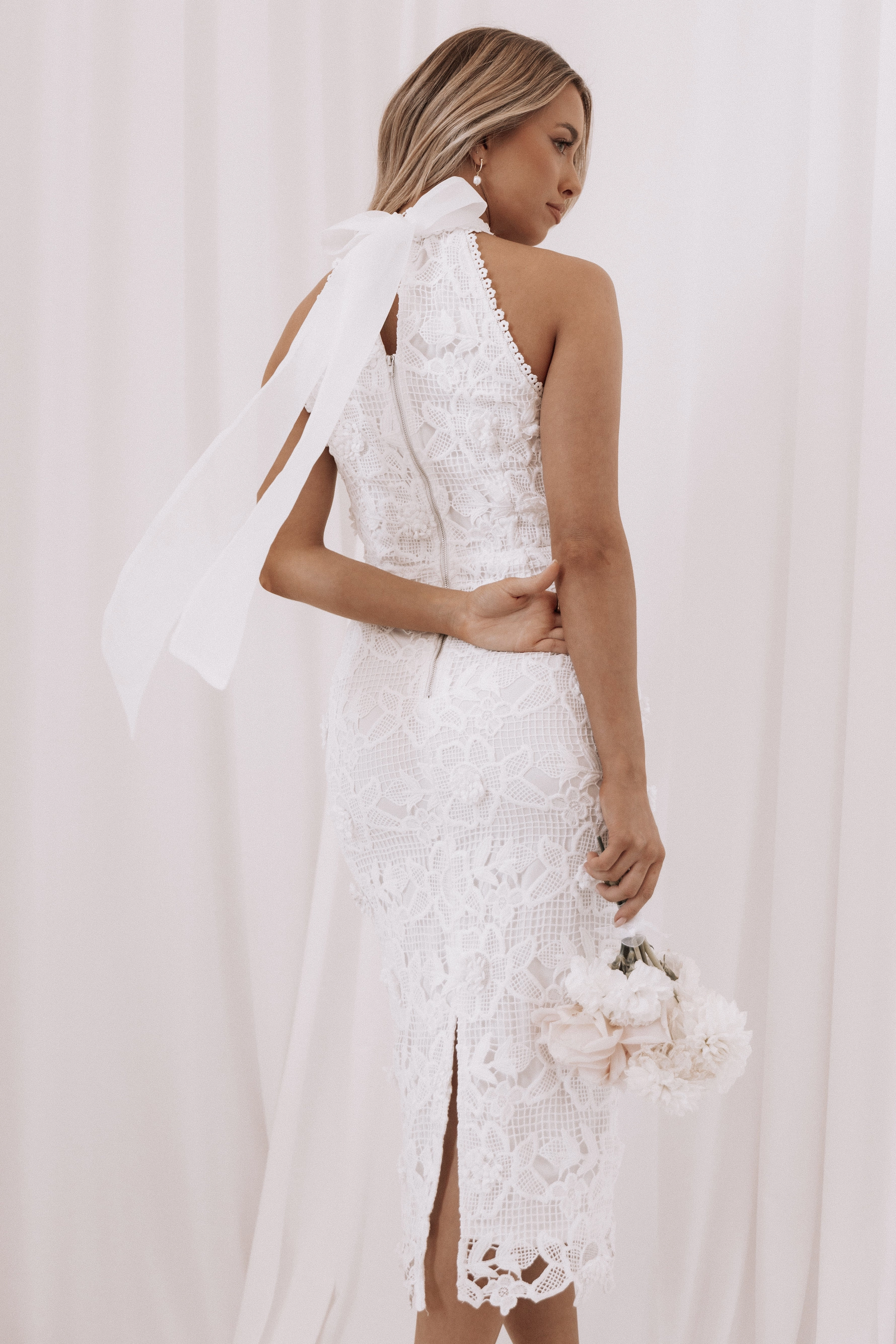 Adalyn Halterneck Midi Dress - White Relax Motion