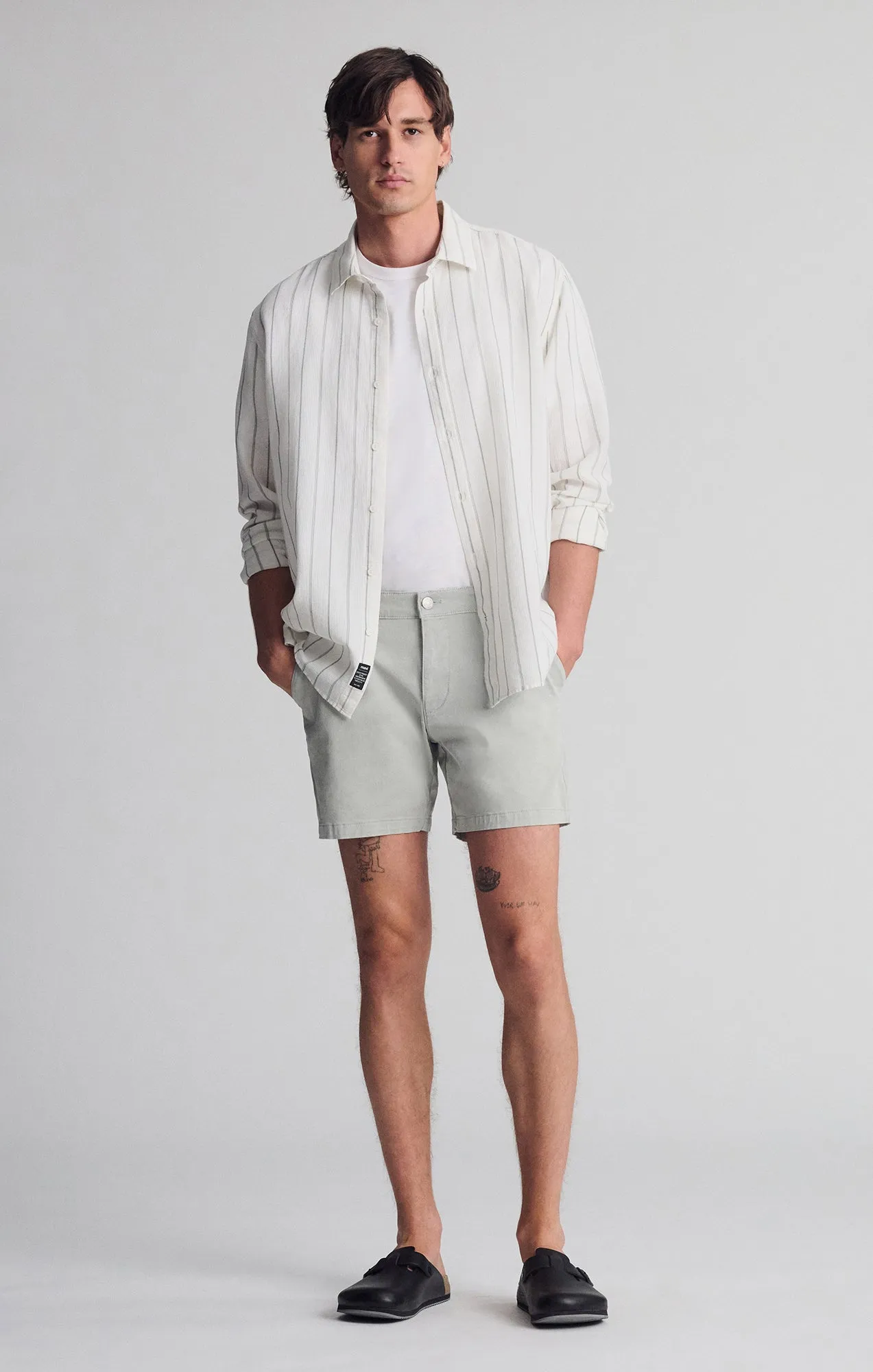 NATE SHORTS IN PISTACHIO CASUAL TWILL watch