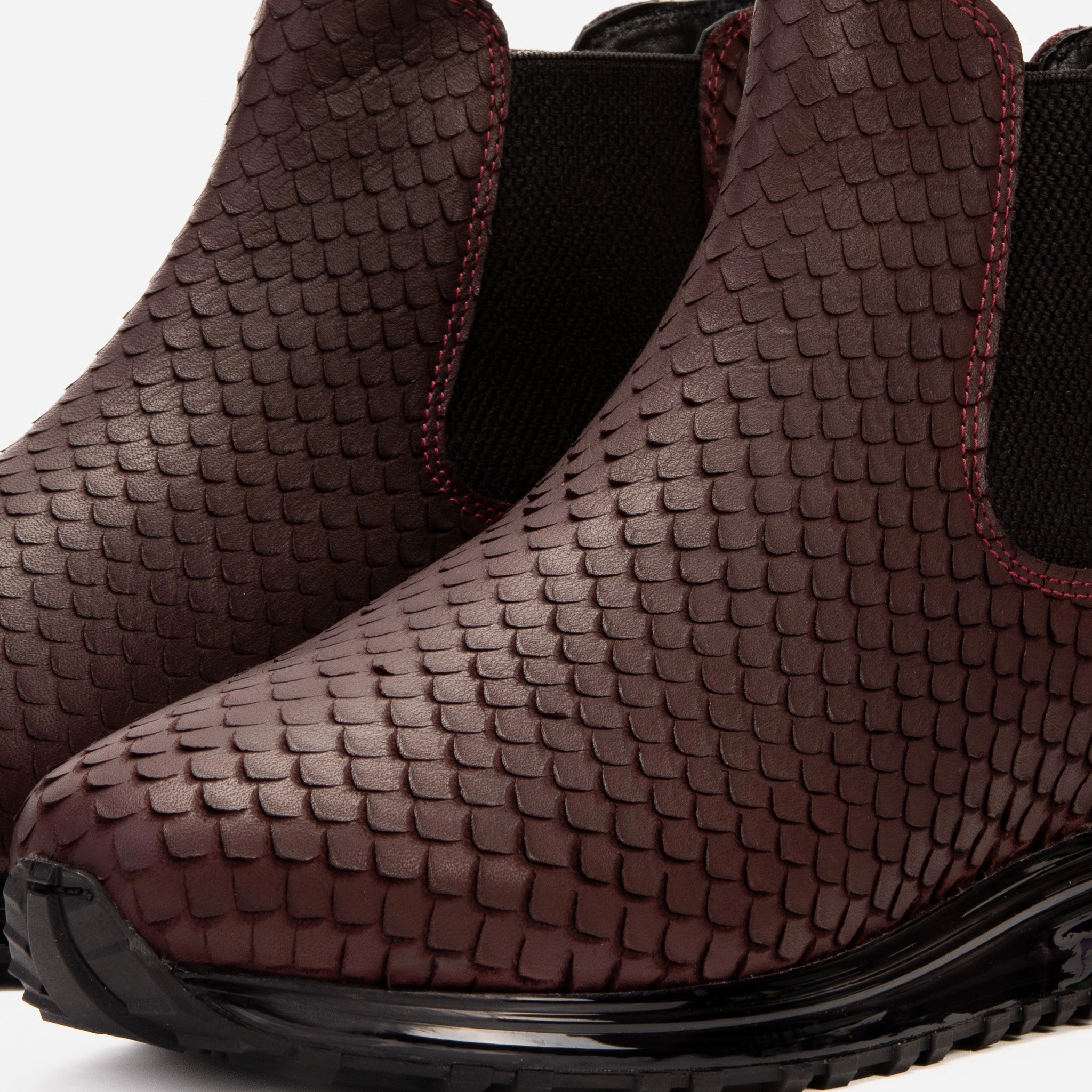 The Panther Burgundy Leather Men Chelsea Boot Shock Absorbing Technology