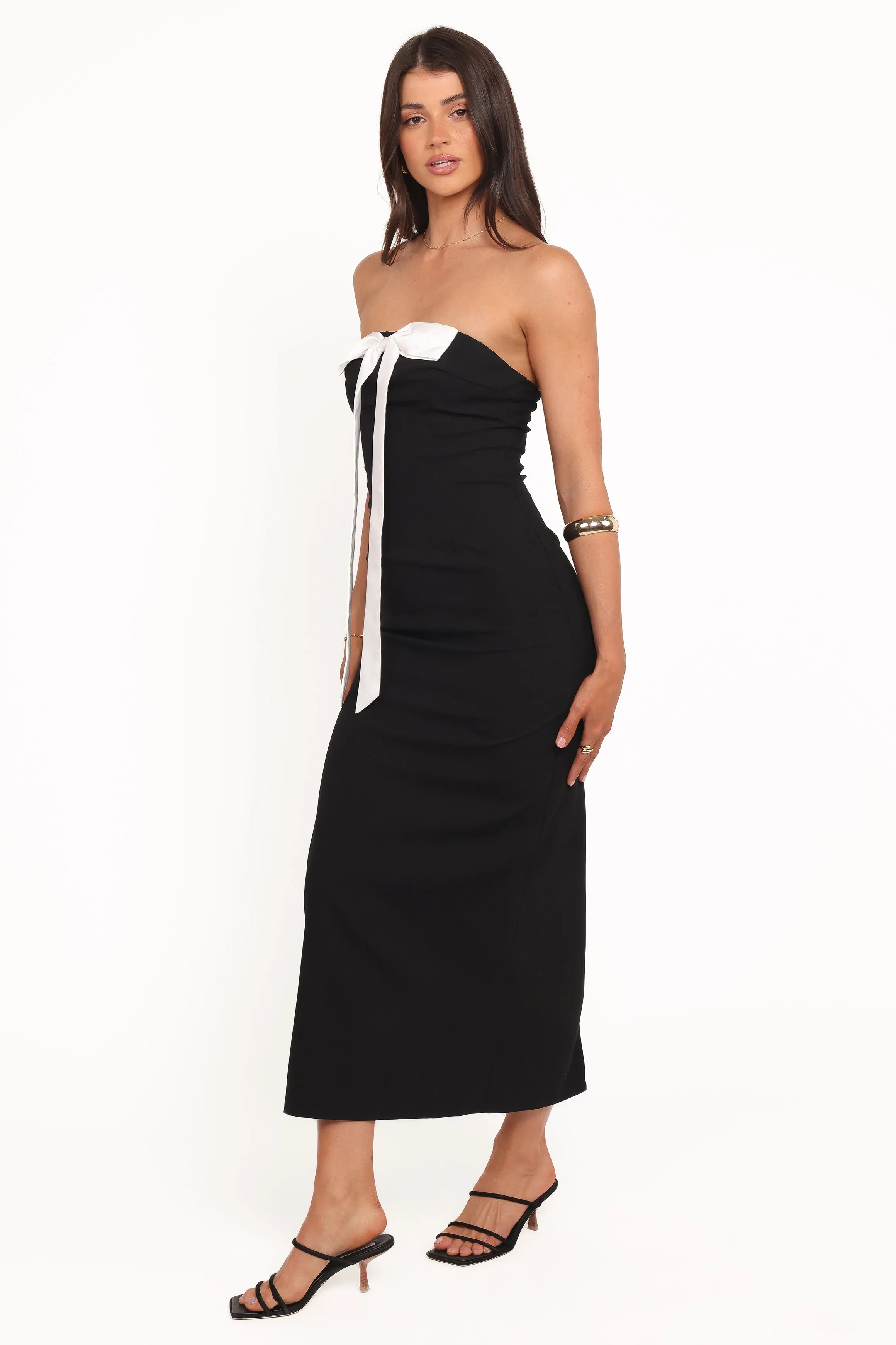 Cute Touch Fresh Flow Aggie Maxi Dress - Black