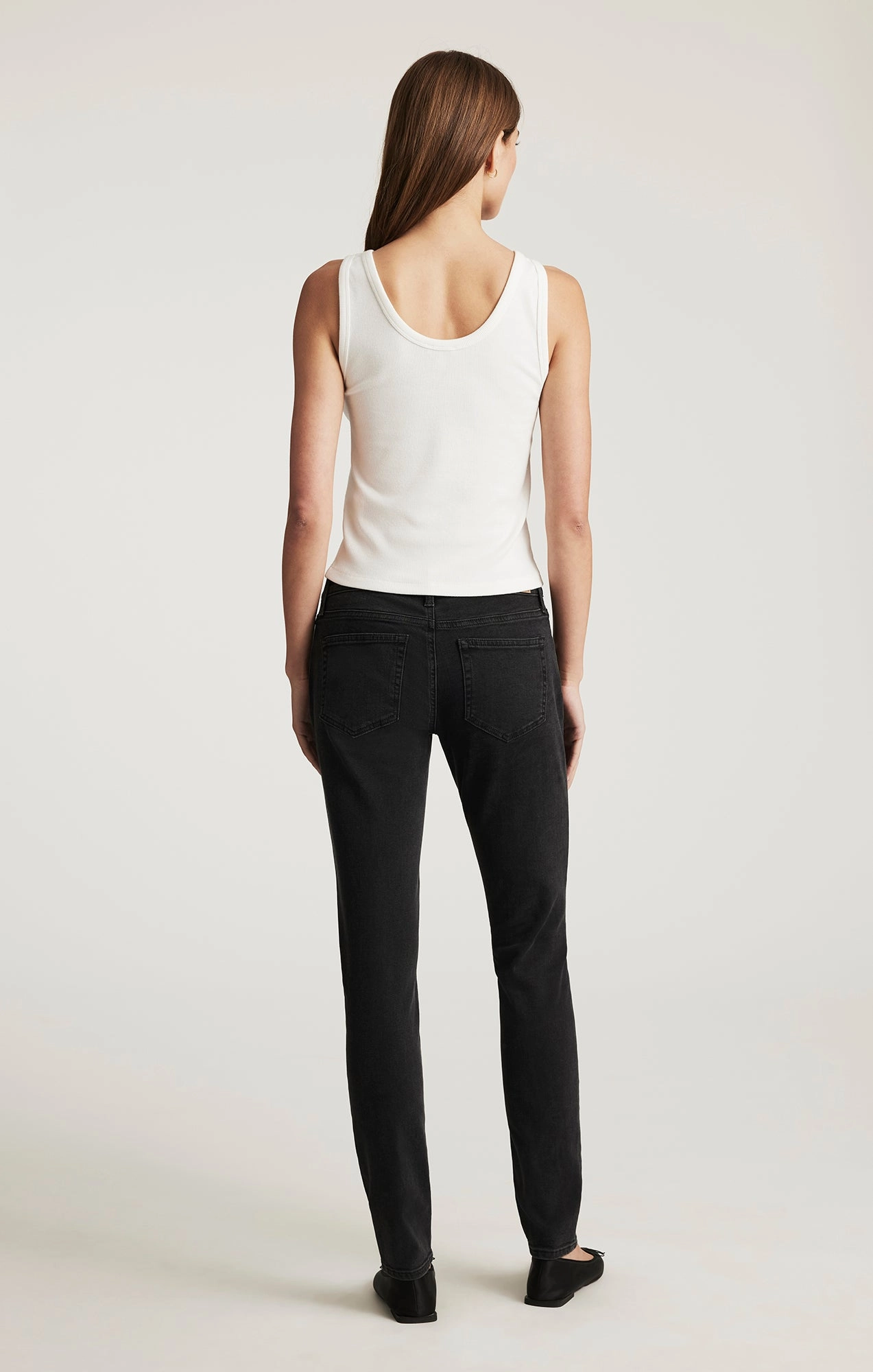 Softened Fabric Slim Silhouette ALEXA SKINNY IN SMOKE TRIBECA