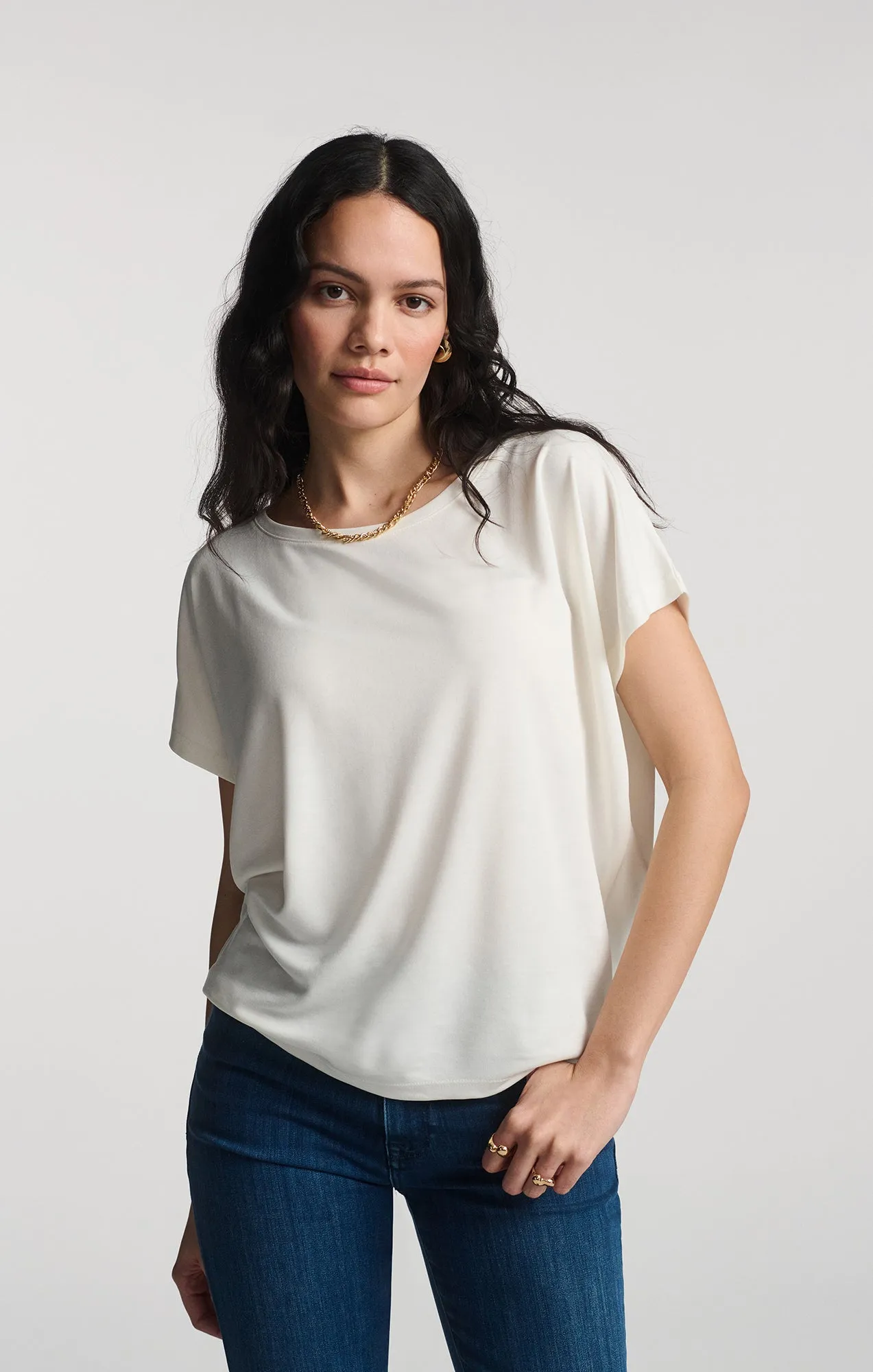 Effortless Design LUXE TOUCH TENCEL? BOAT NECK T-SHIRT IN ANTIQUE WHITE