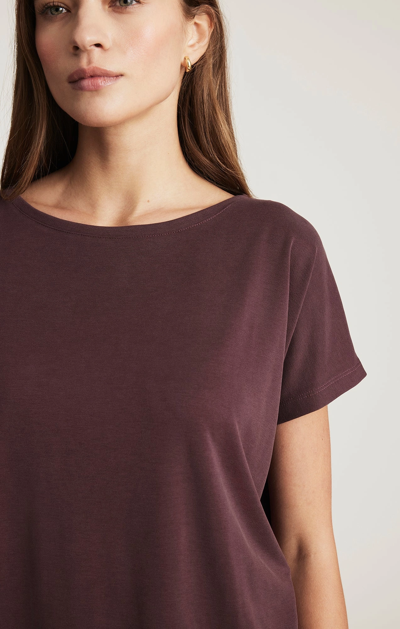 LUXE TOUCH TENCEL? BOAT NECK T-SHIRT IN DECADENT CHOCOLATE Versatile Layer