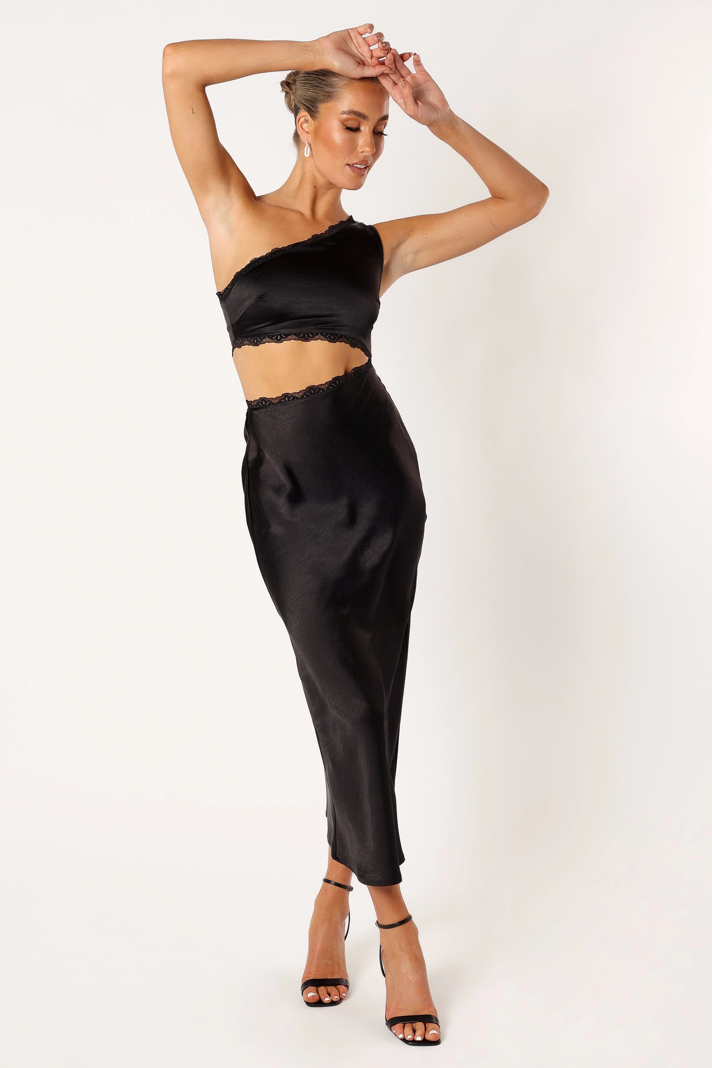 Radiant Mood Pure Motion Alta Long Midi Dress - Black