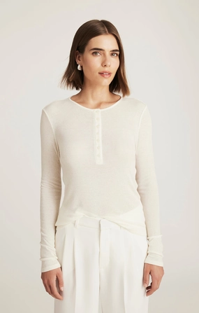 EDITION LONG SLEEVE HENLEY T-SHIRT IN MARSHMALLOW Light Stretch Trendy Layering