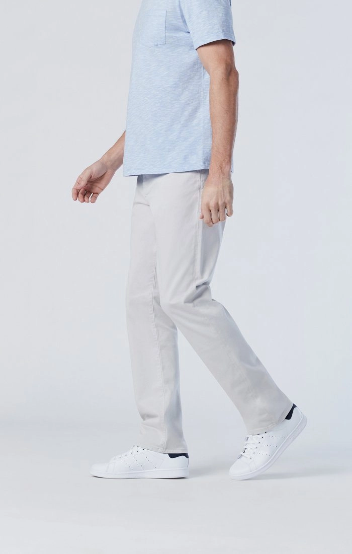 MATT RELAXED STRAIGHT LEG IN OYSTER MUSHROOM TWILL Air Flow