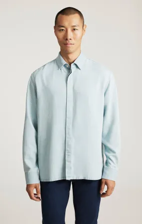 Seamless Side Panels Plus size option EDITION LONG SLEEVE BUTTON-UP SHIRT IN INDIGO