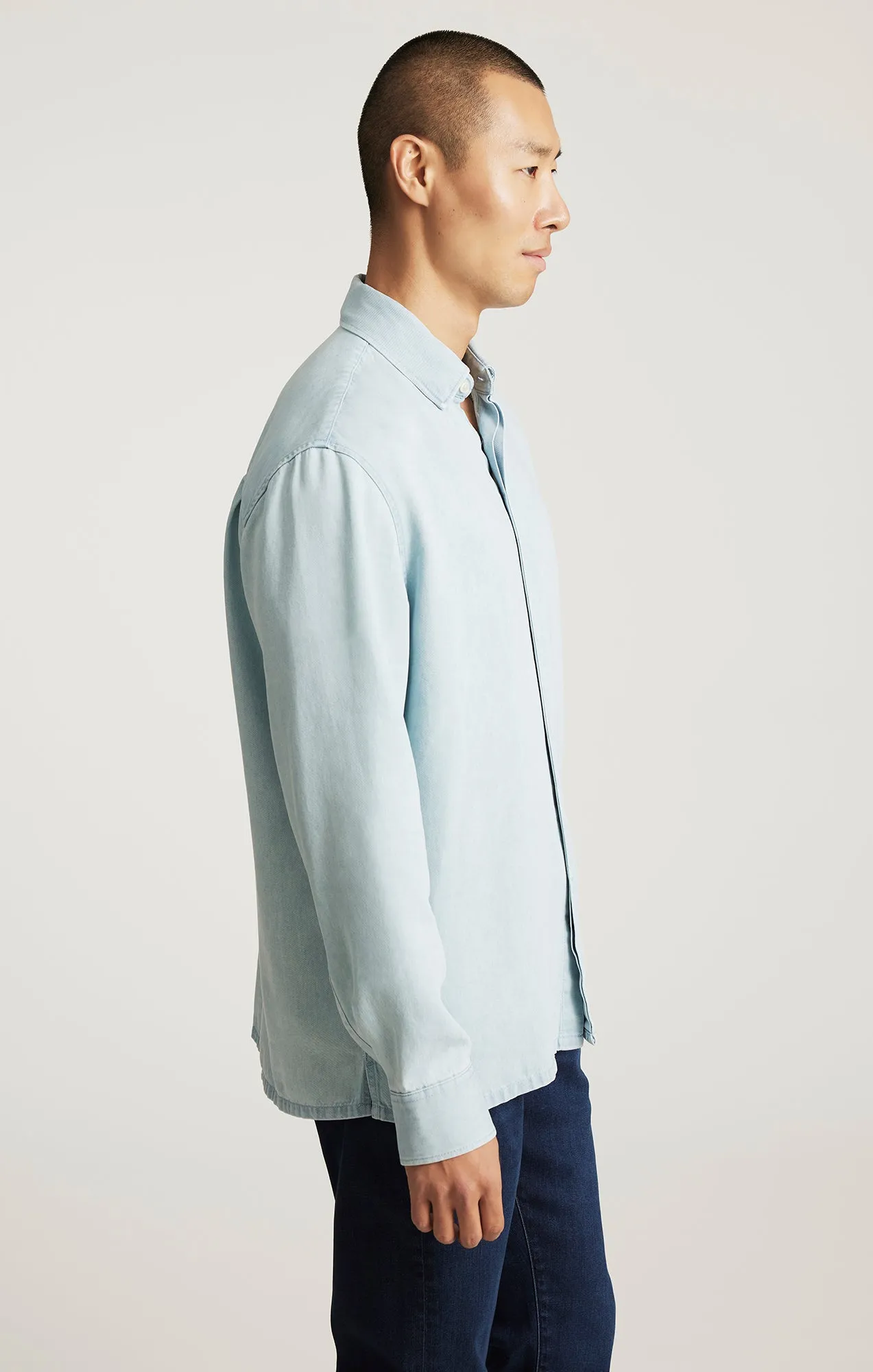 EDITION LONG SLEEVE BUTTON-UP SHIRT IN INDIGO Checkered Print Loose Comfort