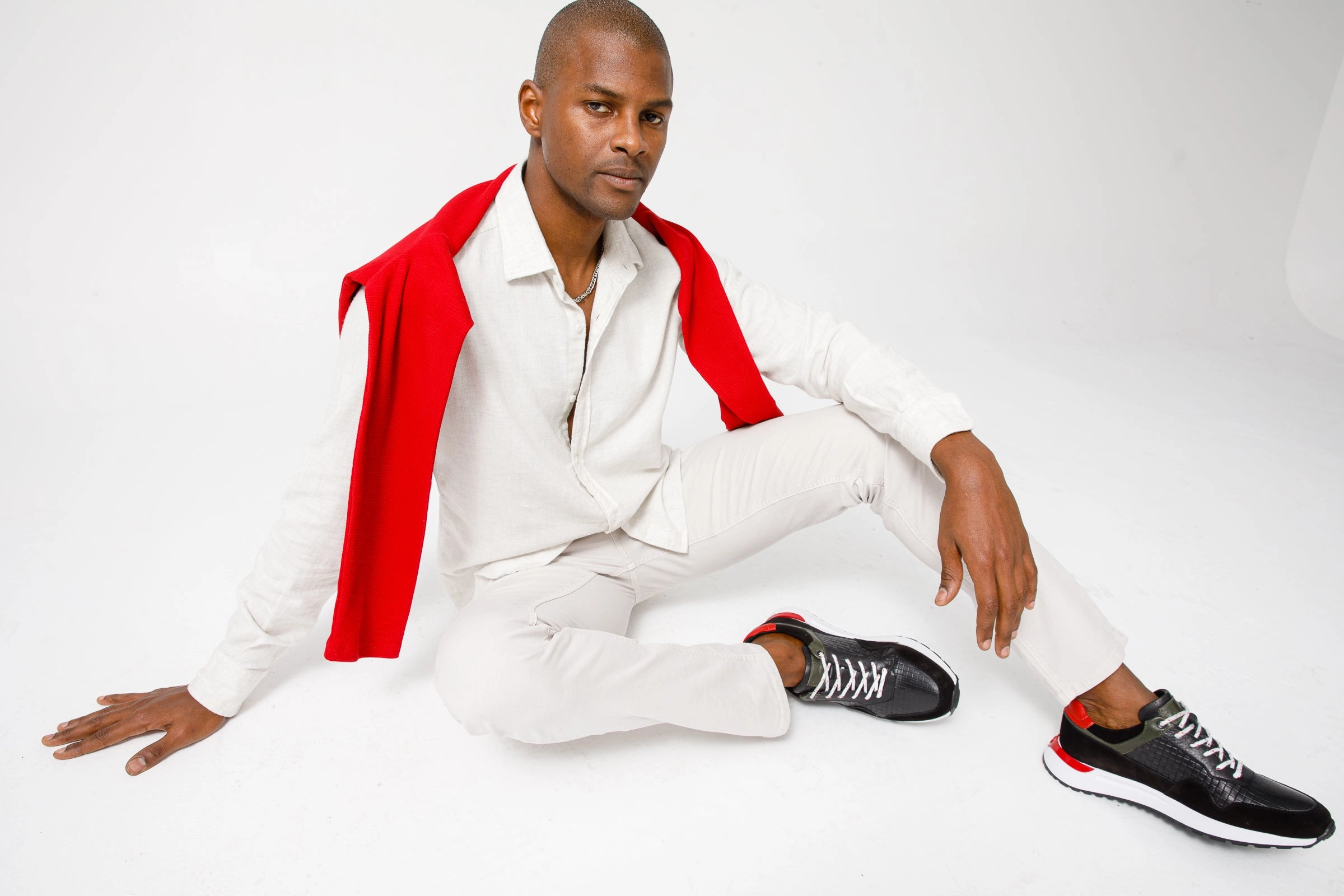 The Rakka Black & Red Leather Men Sneaker Final Sale! Impact-absorbing durability Elastic Band