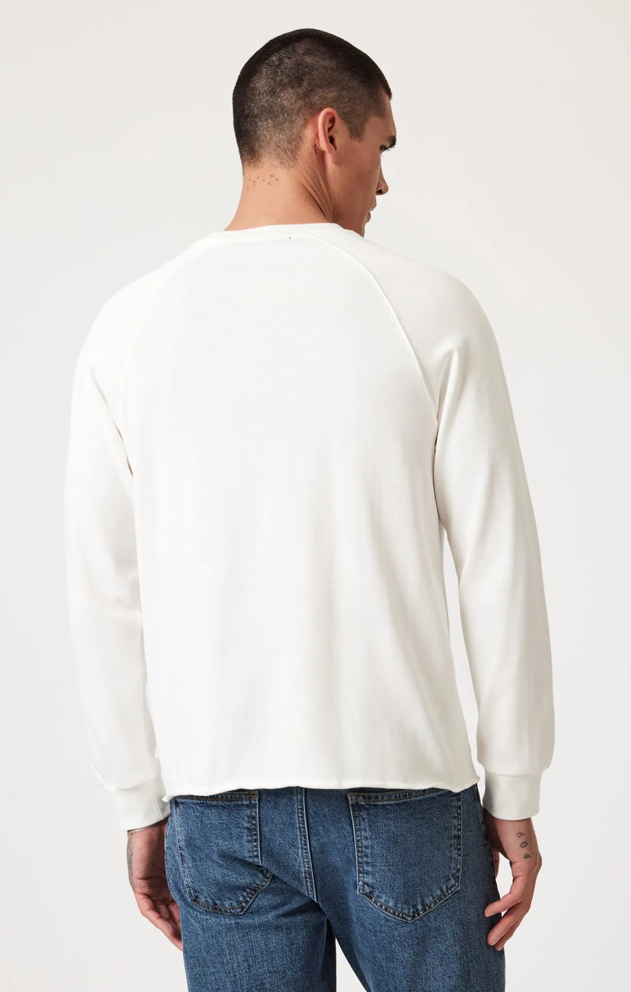 JERSEY LONG SLEEVE T-SHIRT IN ANTIQUE WHITE Modern Comfort Style Travel Friendly