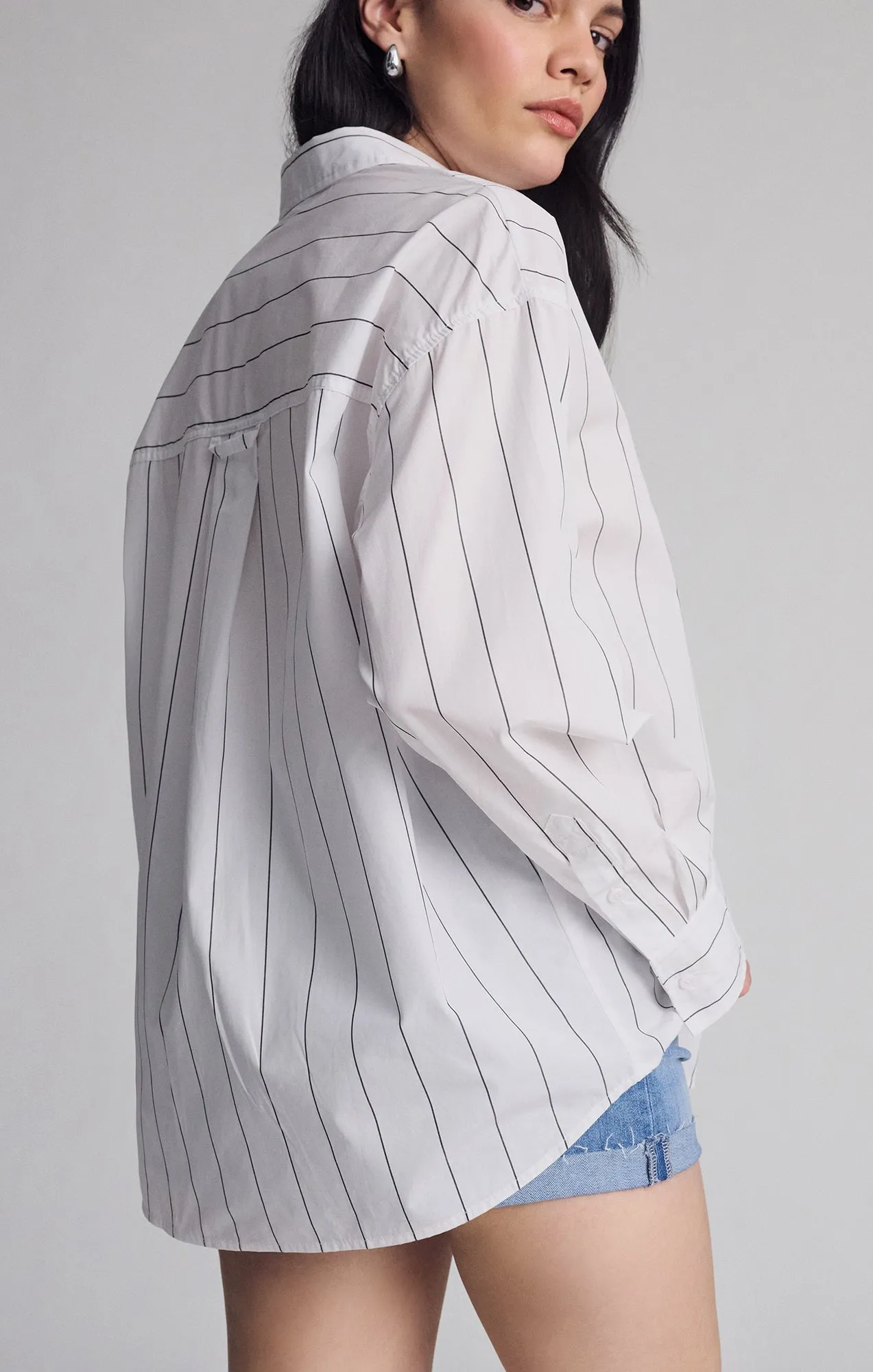 Premium Finish Subtle Print BREEZY BUTTON-UP SHIRT IN BLACK STRIPED