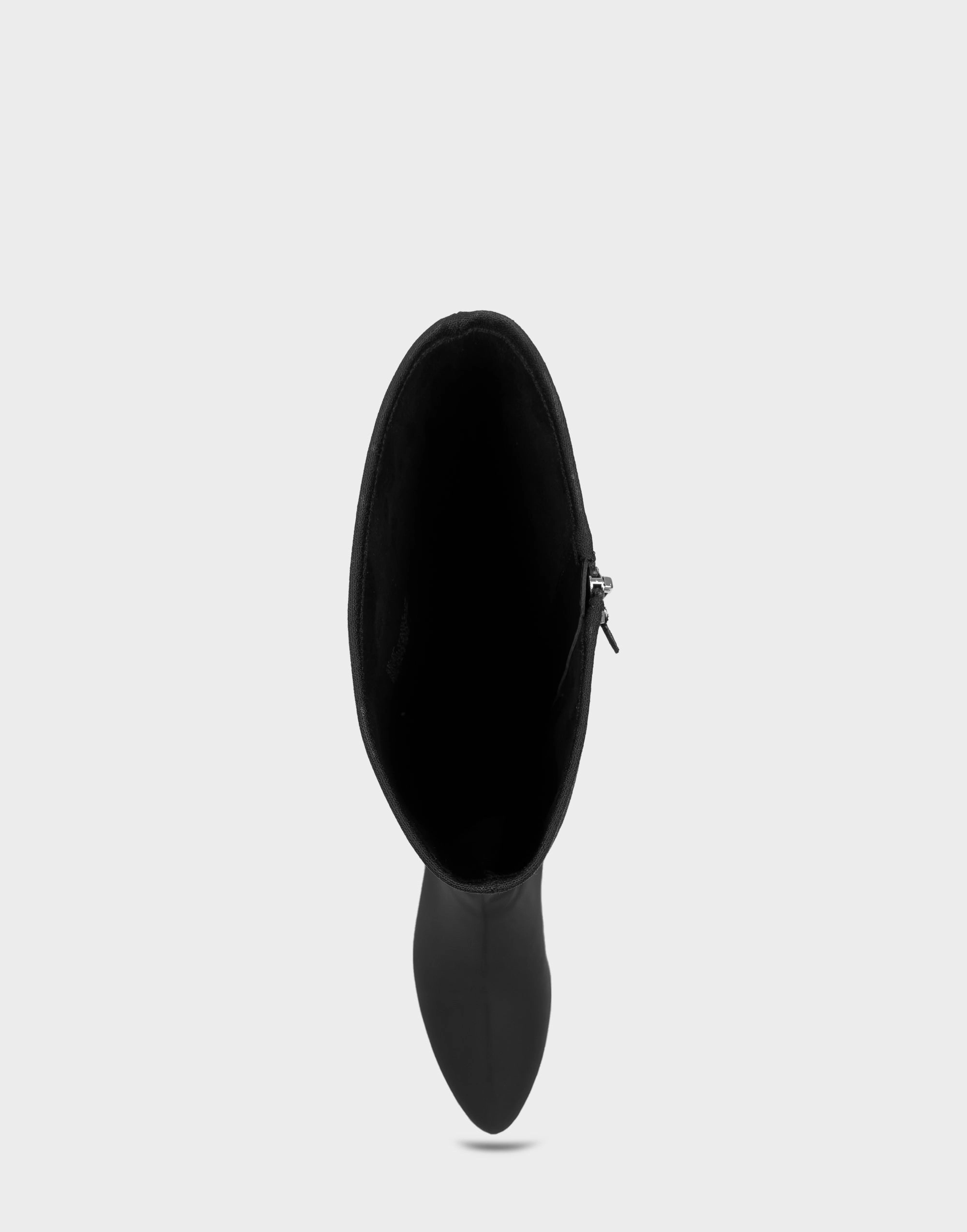 Seamless Comfort Weather Resistant User Brynn