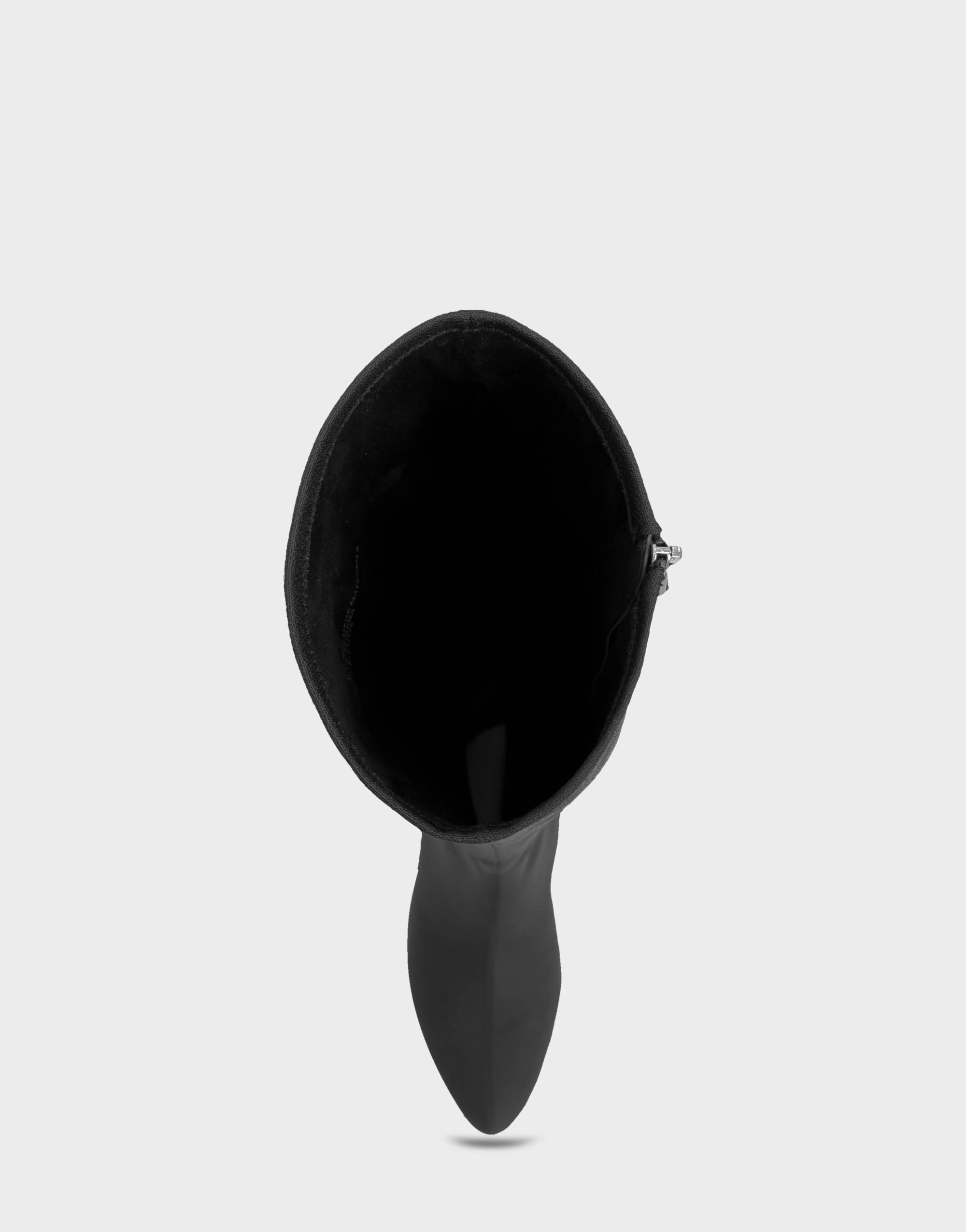 Rubberized Tread Brynn