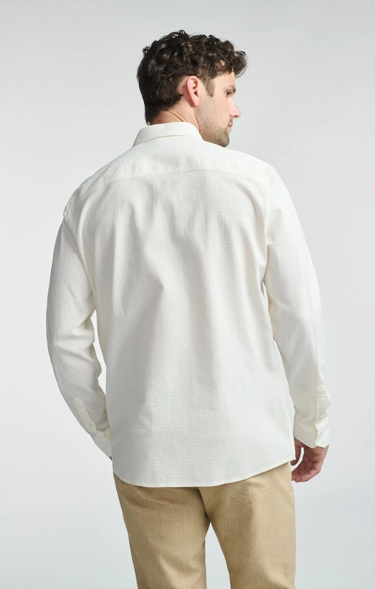 Ergonomic Sleeve Cut LONG SLEEVE BUTTON-UP SHIRT IN ANTIQUE WHITE