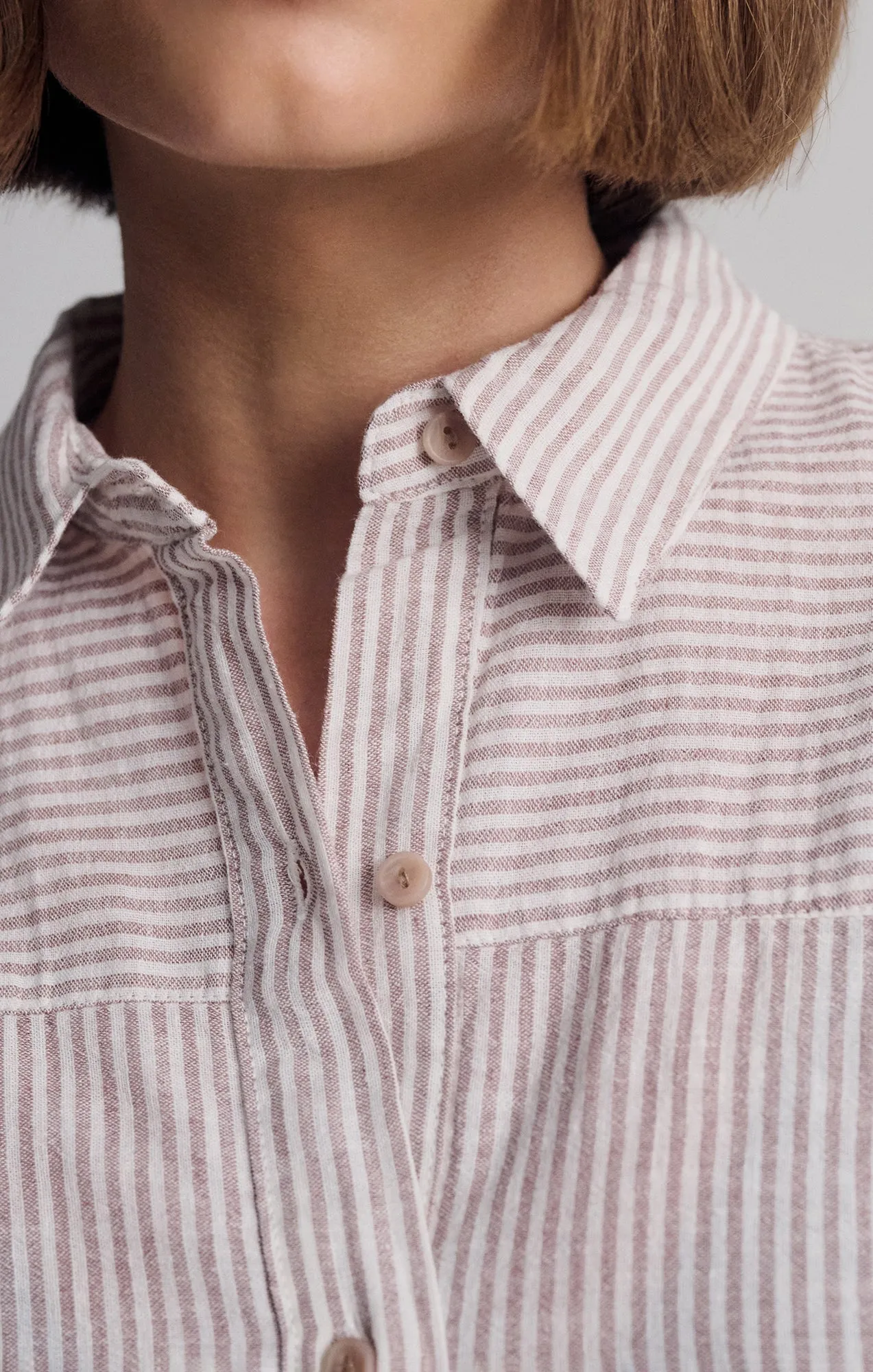 Tall friendly CASUAL BUTTON-UP SHIRT IN NUTMEG STRIPE
