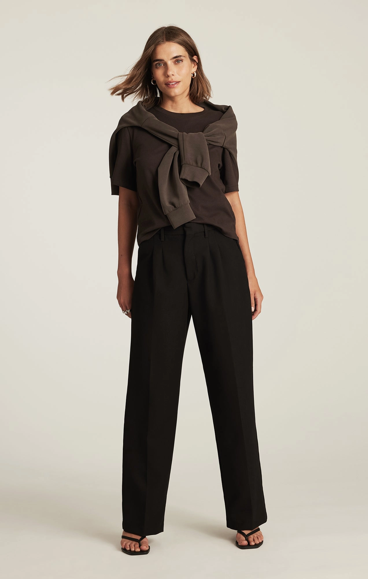 CHARLOTTE WIDE LEG IN BLACK SMART TWILL RecycledPolyester UVProtectionCoating