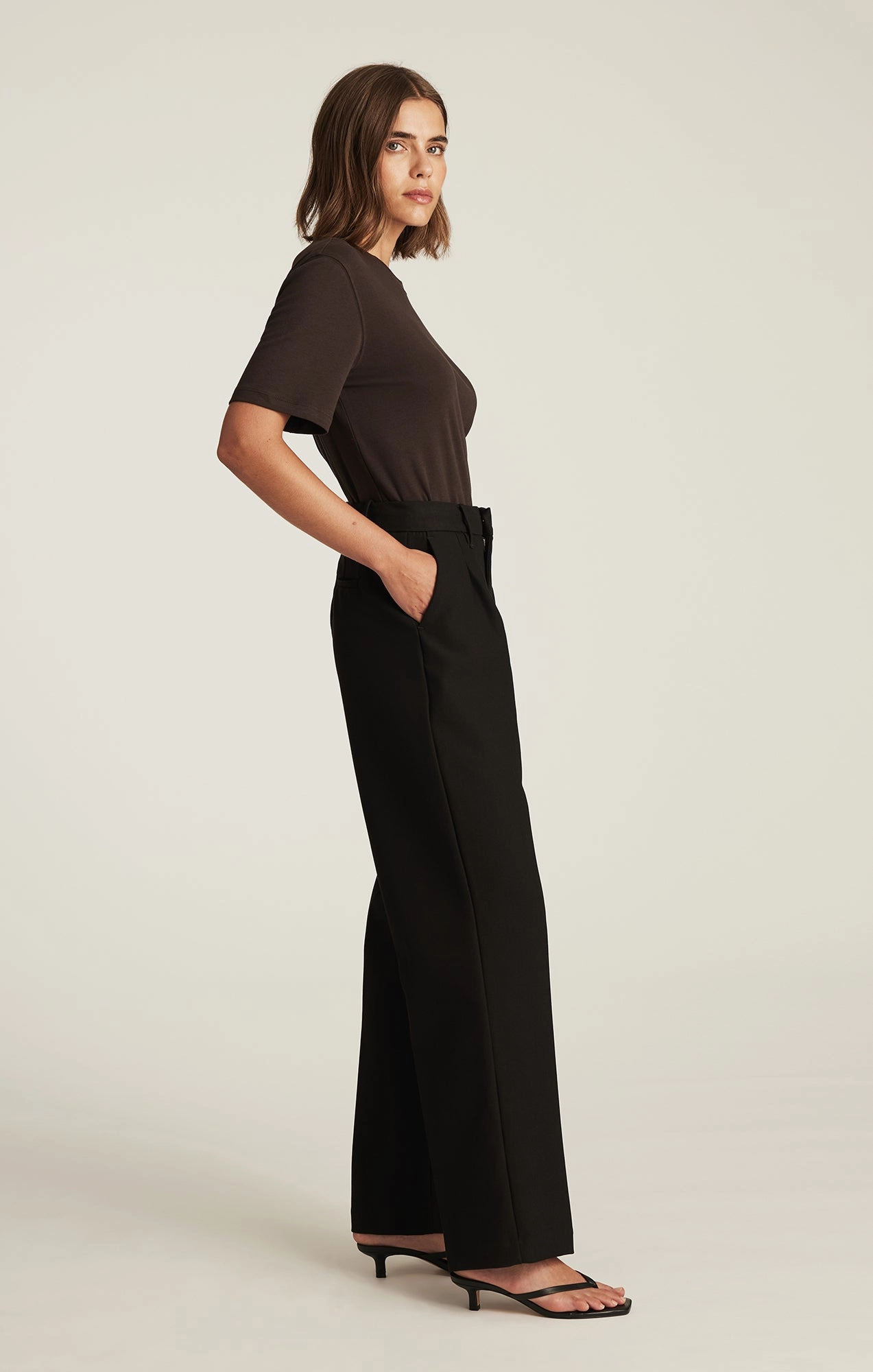 Abrasion resistant CHARLOTTE WIDE LEG IN BLACK SMART TWILL