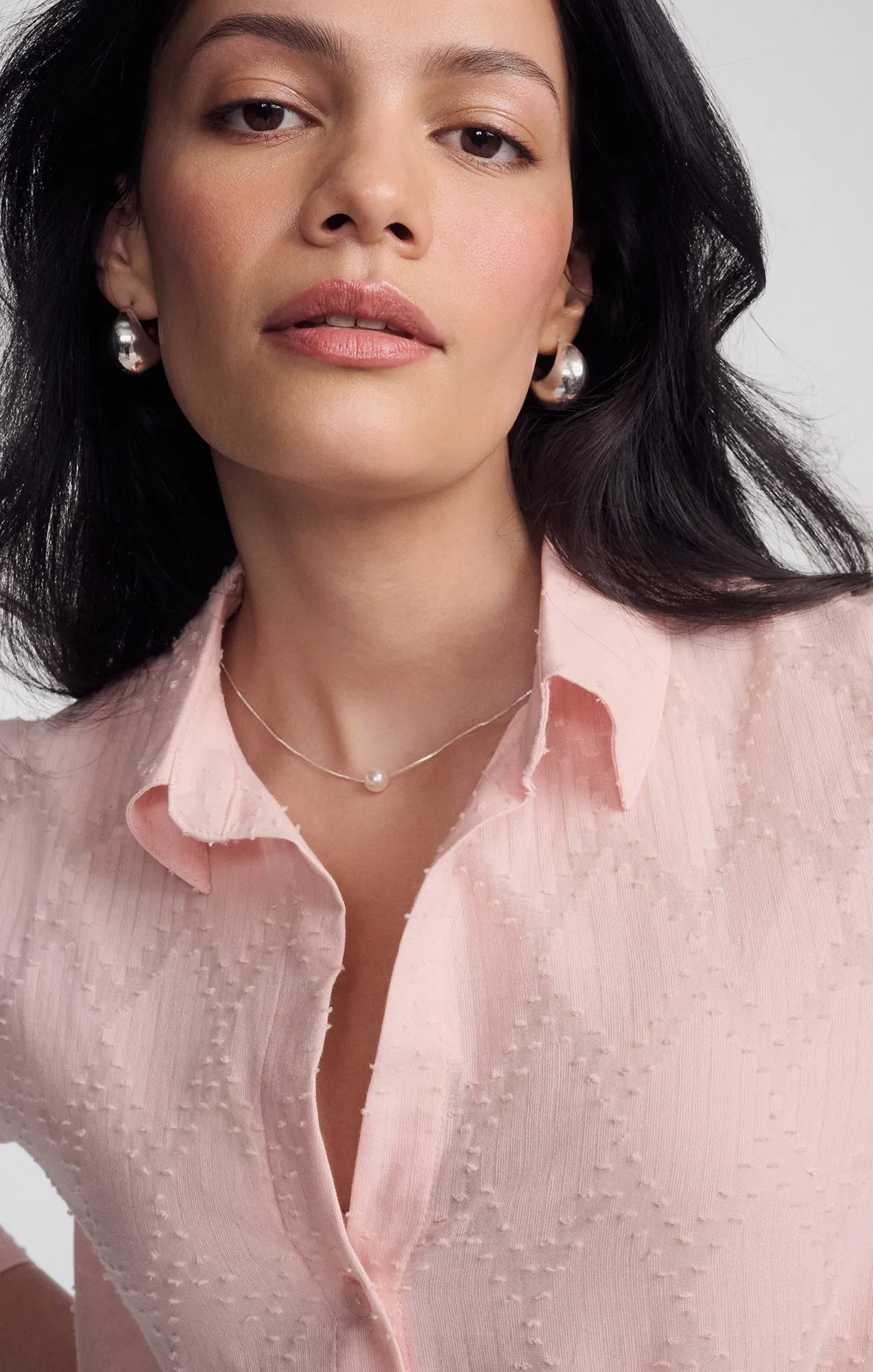 Perfect Layer SHEER TEXTURED BUTTON-UP SHIRT IN PEACHSKIN