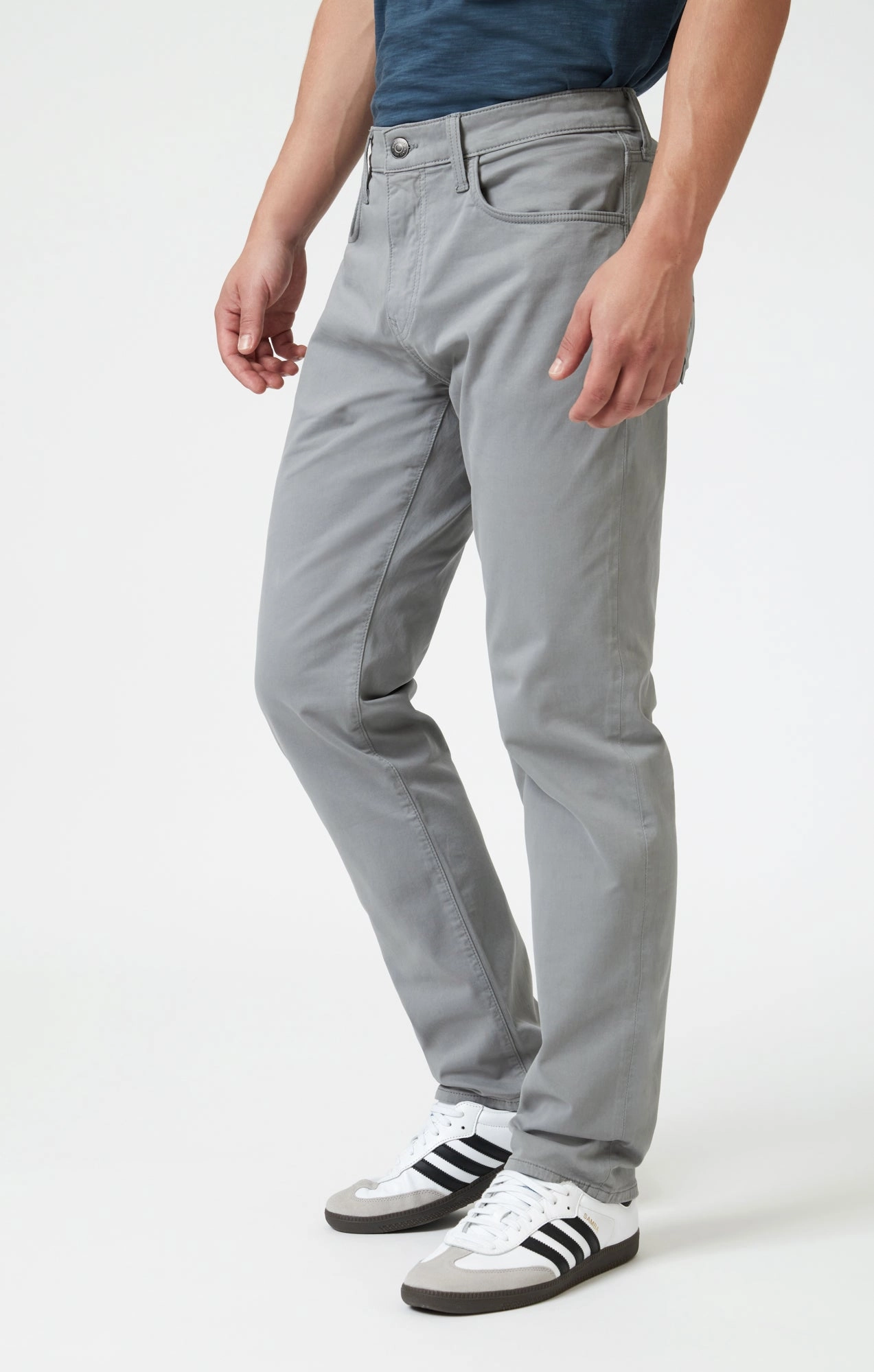 ZACH STRAIGHT LEG IN ULTIMATE GREY CASUAL TWILL Stay Dry Effortless Fit