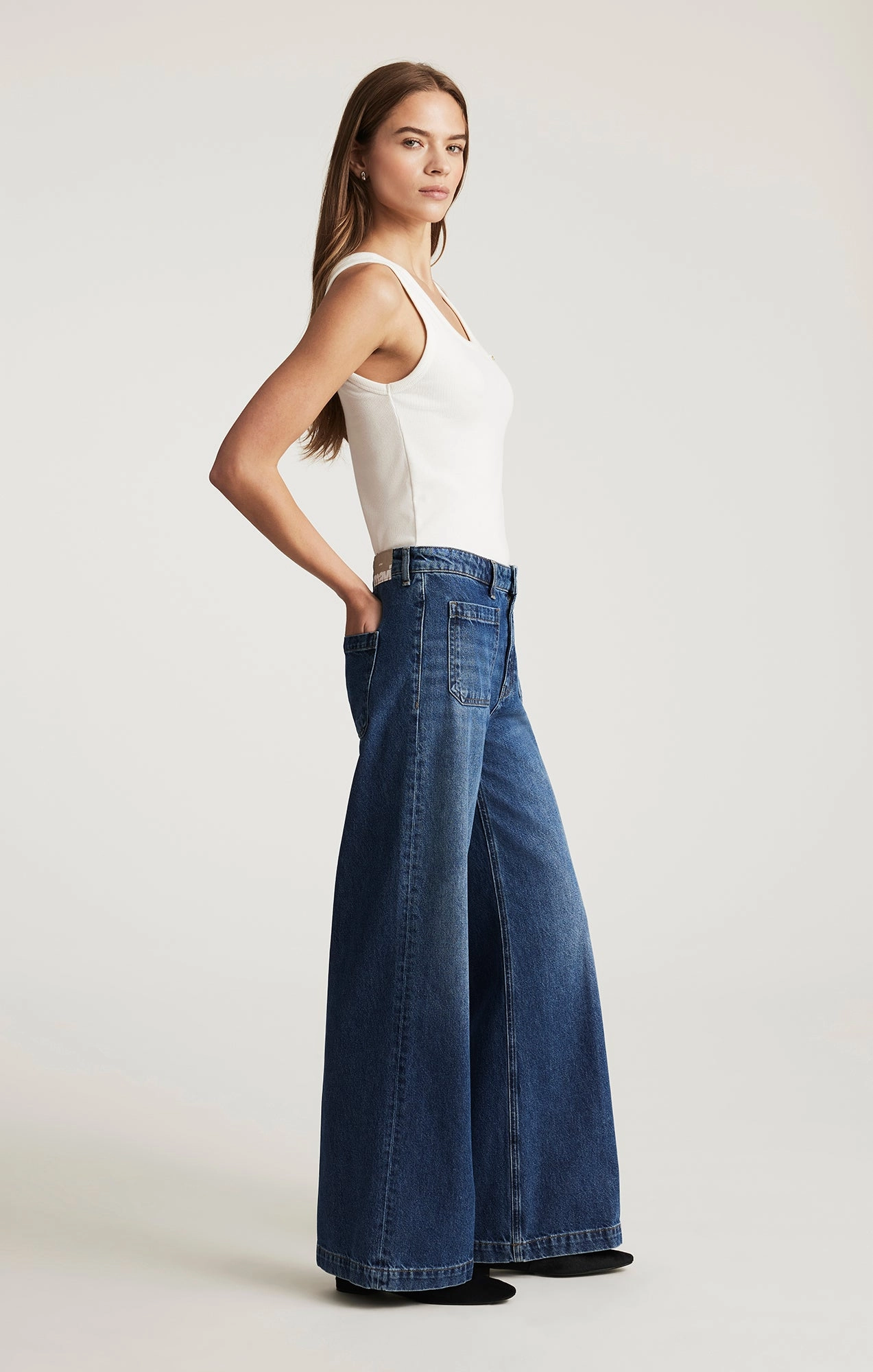 Odor Control Treatment CHRISTINE WIDE LEG IN DARK BRUSHED CLASSIC DENIM