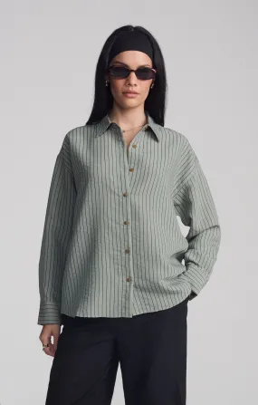 family gathering LUXE TOUCH TENCEL? BUTTON-UP STRIPED SHIRT IN SEA SPRAY STRIPE