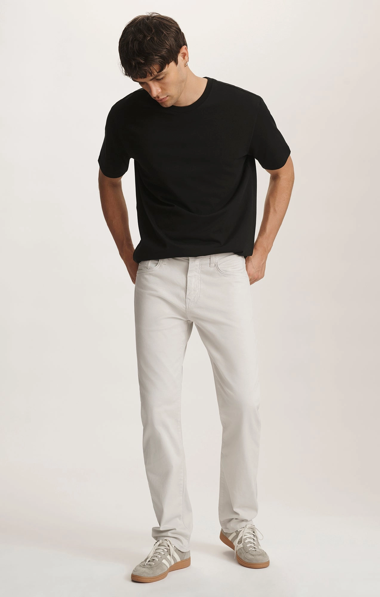 SmoothZipper ZACH STRAIGHT LEG IN OYSTER MUSHROOM CASUAL TWILL