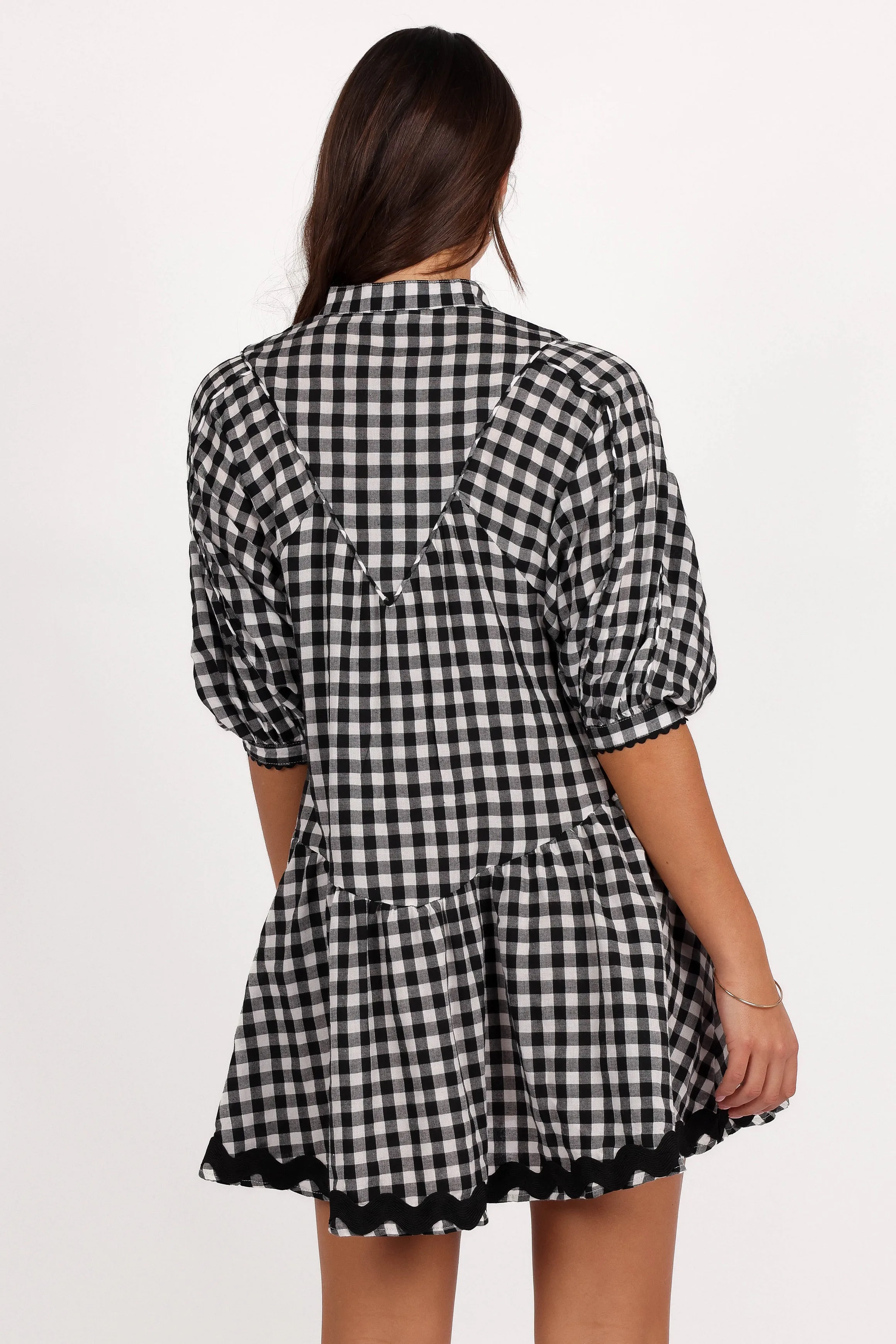 Carolina Mini Dress - Black/White Gingham Airy Comfort Effortless Style