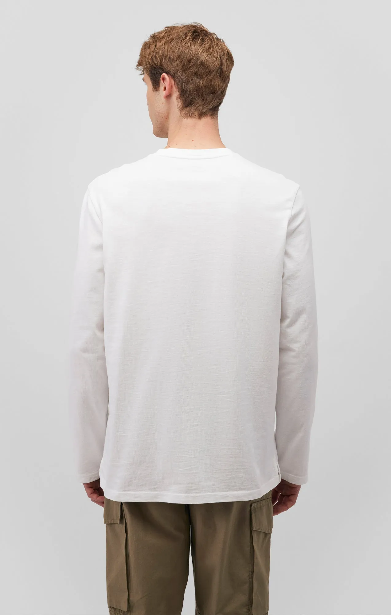 Cozy Vibe Wear LONG SLEEVE CREW NECK T-SHIRT IN ANTIQUE WHITE