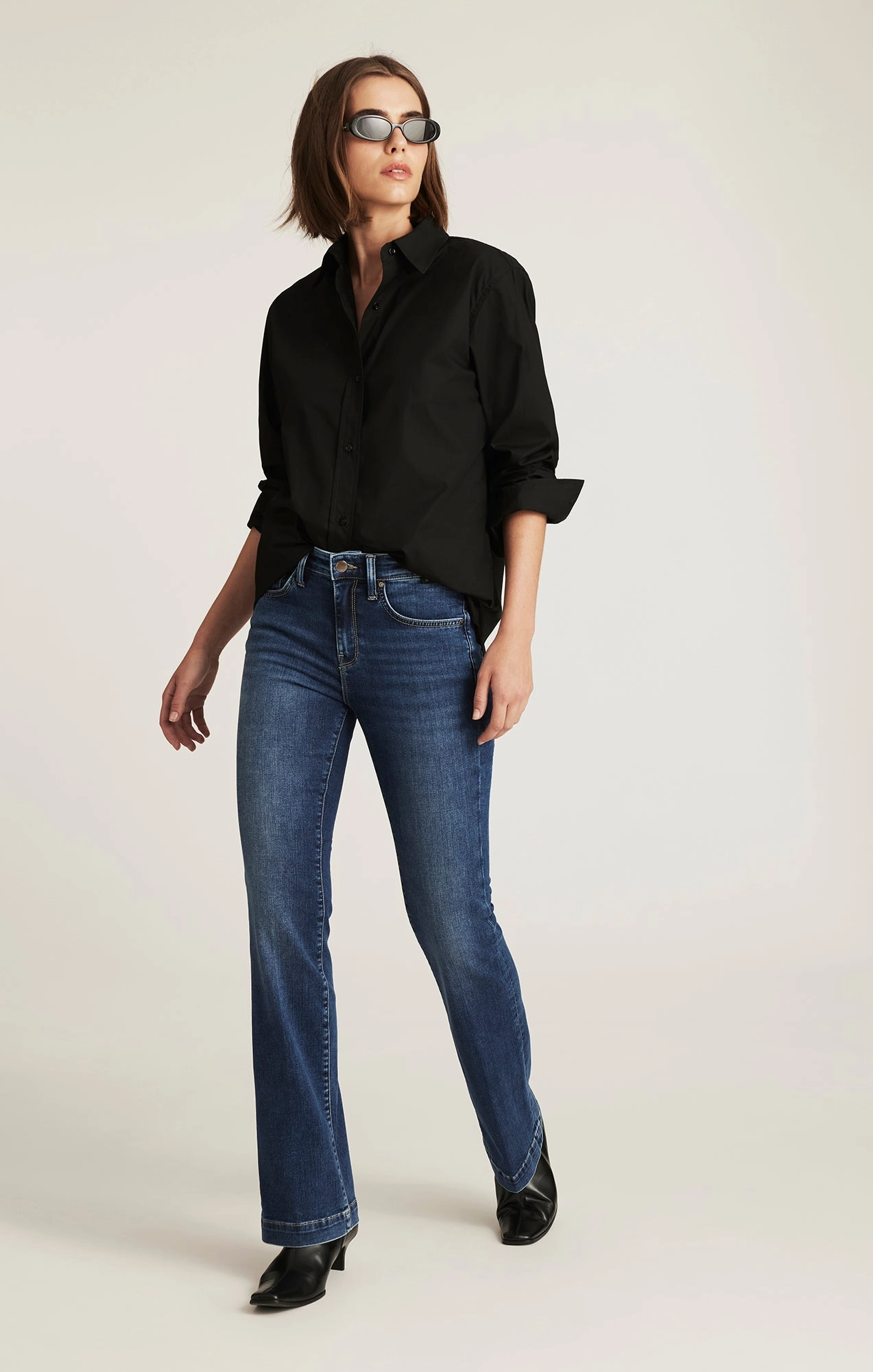 High Quality Bold Look Summer Vibes Traveler Gear Morning Stroll VICKY BOOTCUT IN DARK BRUSHED FEATHER LUXE