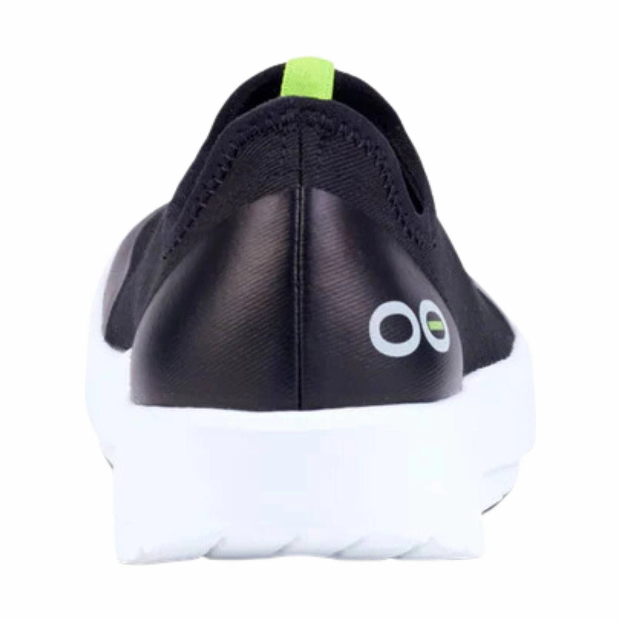 Natural Stride Stylish Silhouette OOfos Women's OOmg Eezee Low Shoe - White/Black