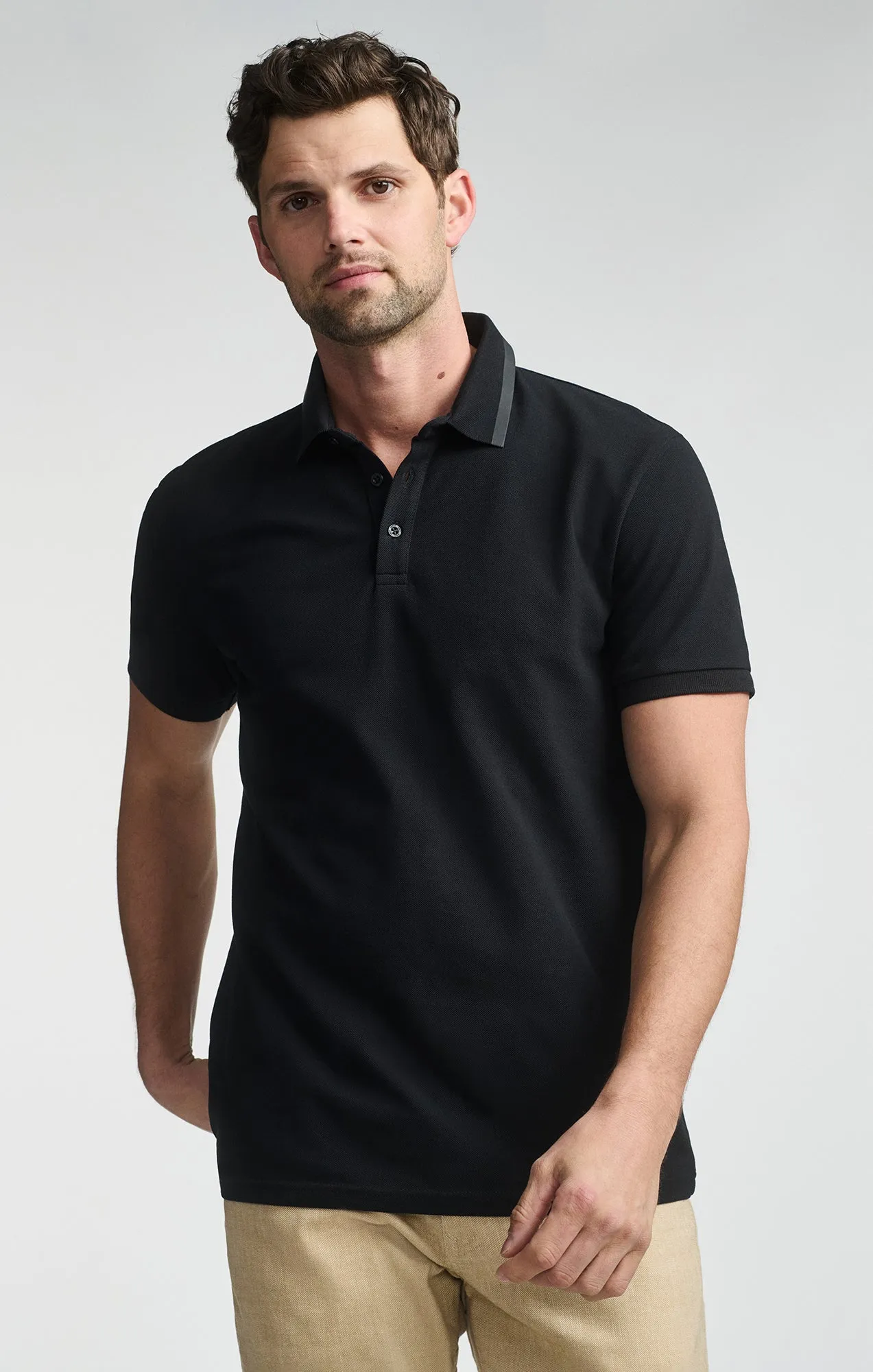 adult clothing CONTRAST COLLAR POLO SHIRT IN BLACK