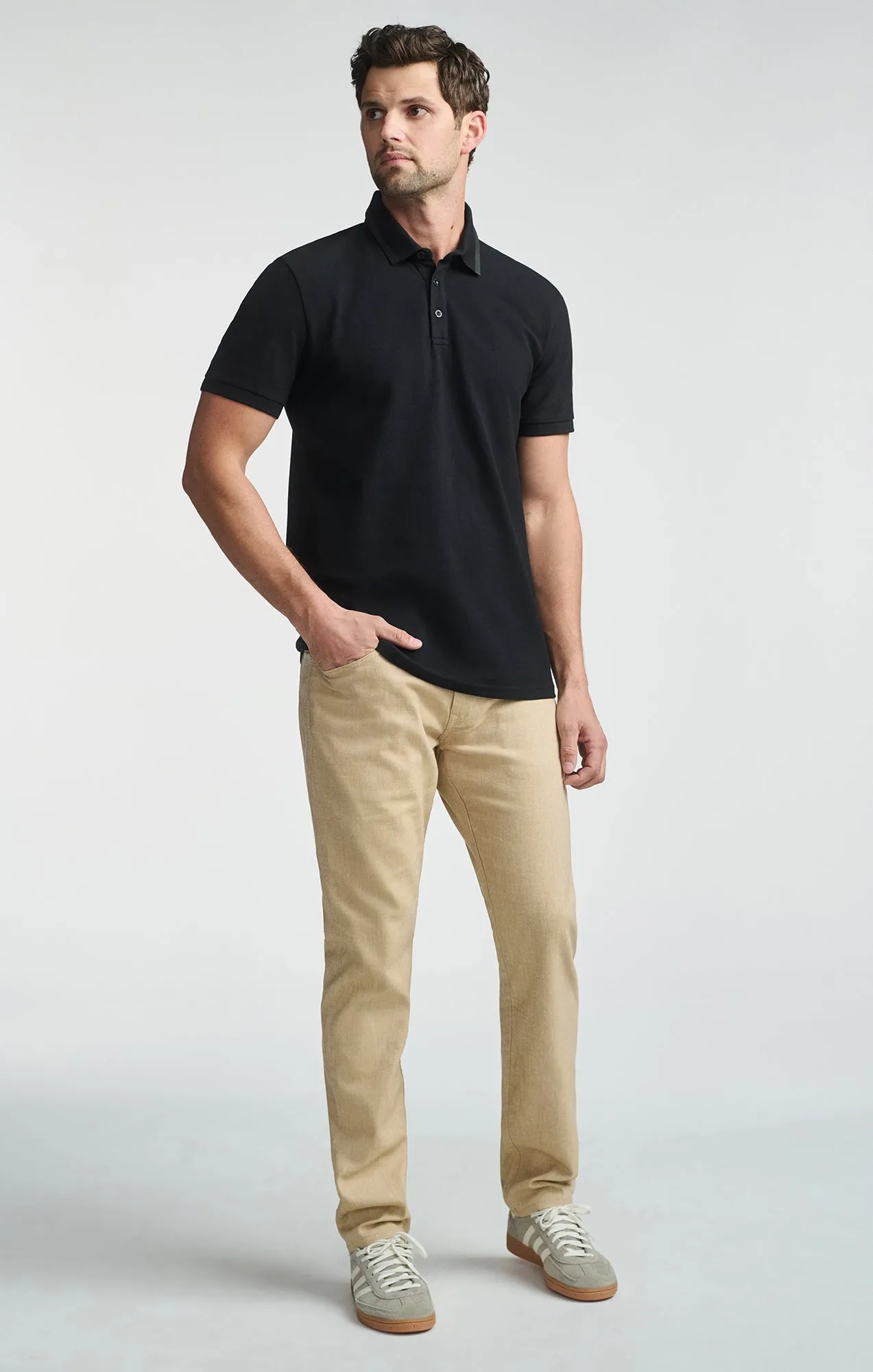 Tailored Style Affordable Fashion CONTRAST COLLAR POLO SHIRT IN BLACK