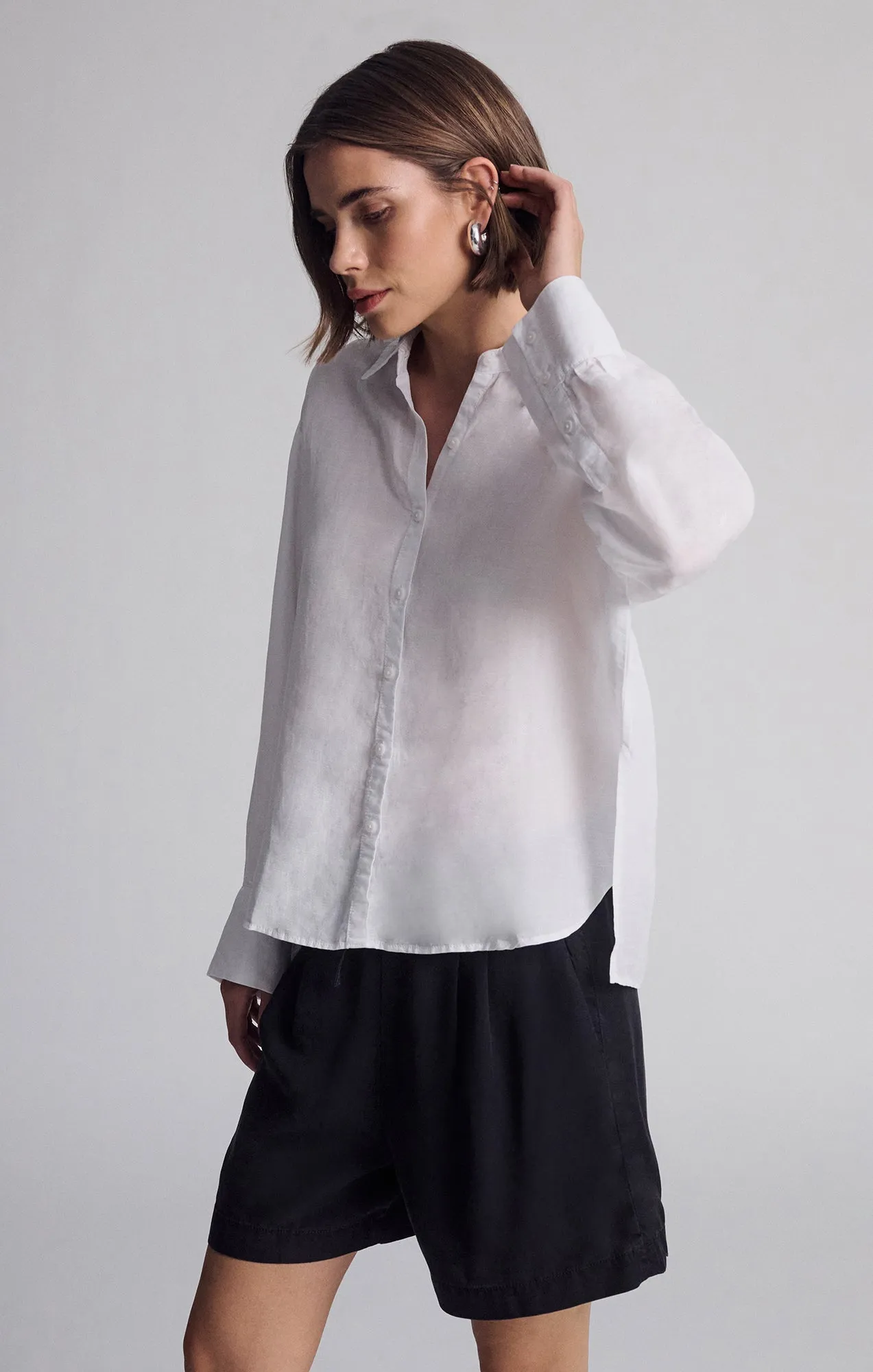 LONG SLEEVE TENCEL? SHIRT IN WHITE Beach Attire Street Comfort