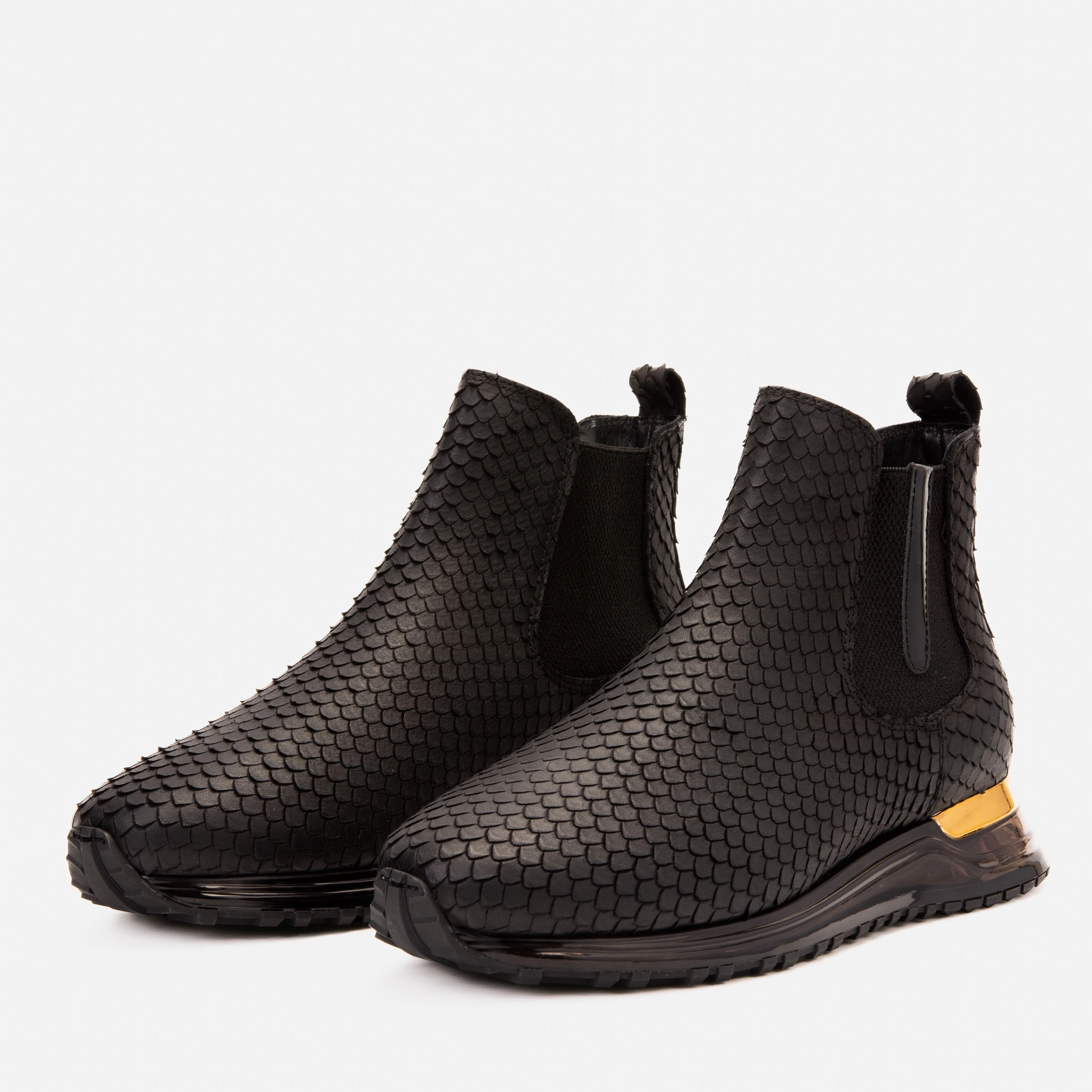 The Panther Black Leather Men Chelsea Boot clean look Impact protection