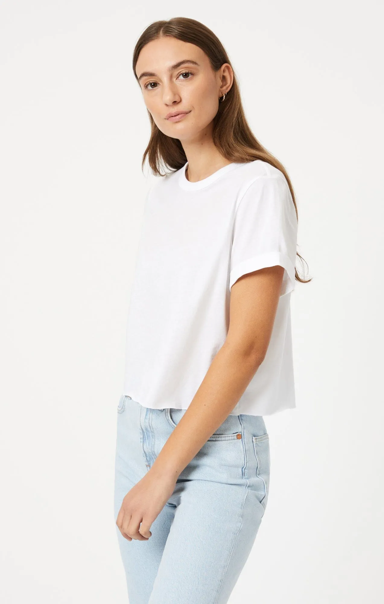 CROPPED T-SHIRT IN WHITE Cozy Essentials
