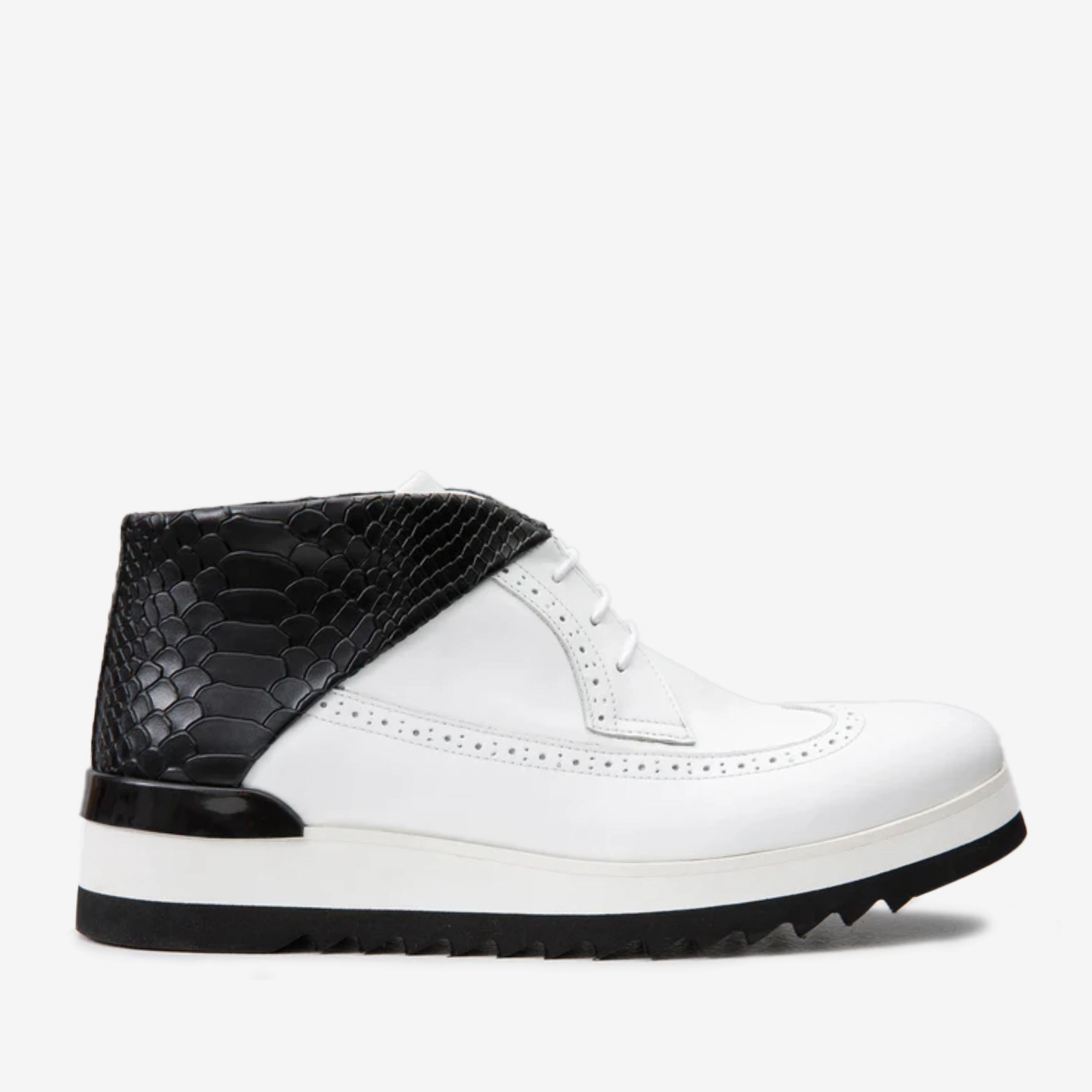 Sturdy Outsole Shock Dispersing Hexagons The Kagan White Wingtip Chukka Men Sneaker Boot