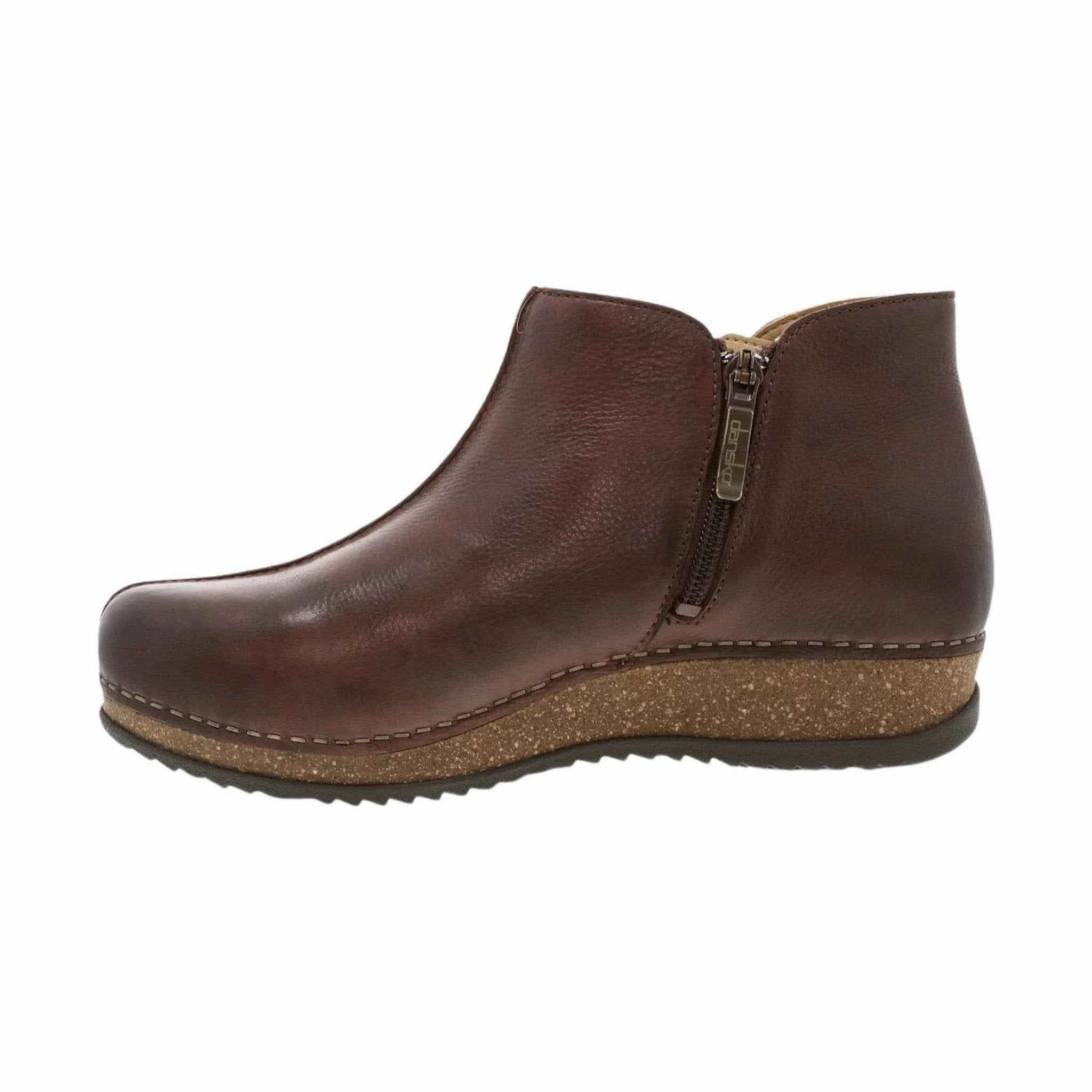 Fast Step Padded Interior Backcountry Camper Dansko Women's Makara Bootie - Brown Waxy Milled