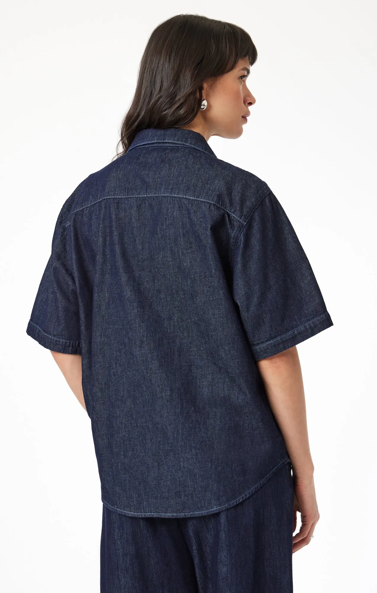 Relaxed Style Tailored Style DEVA SHIRT IN RINSE DENIM