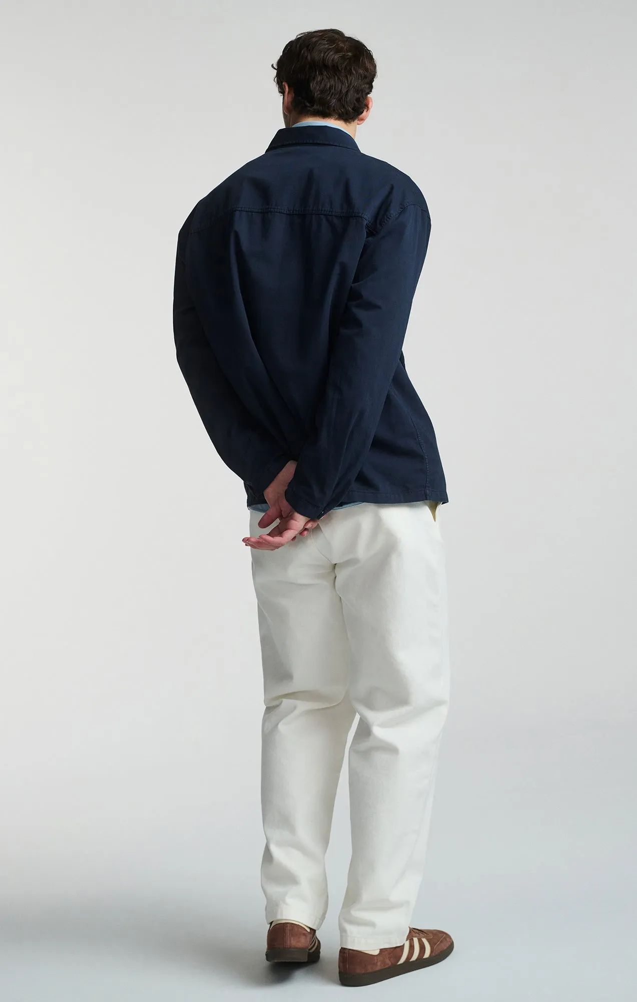 Versatile Styling DOUBLE POCKET OVERSHIRT IN BLACK IRIS