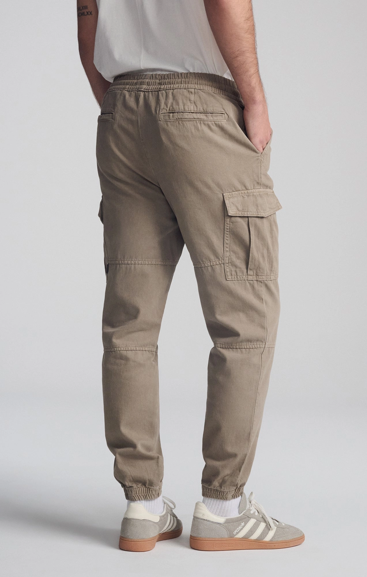 Minimal Fit DOUBLE POCKET CUFFED CARGO PANTS IN BRINDLE