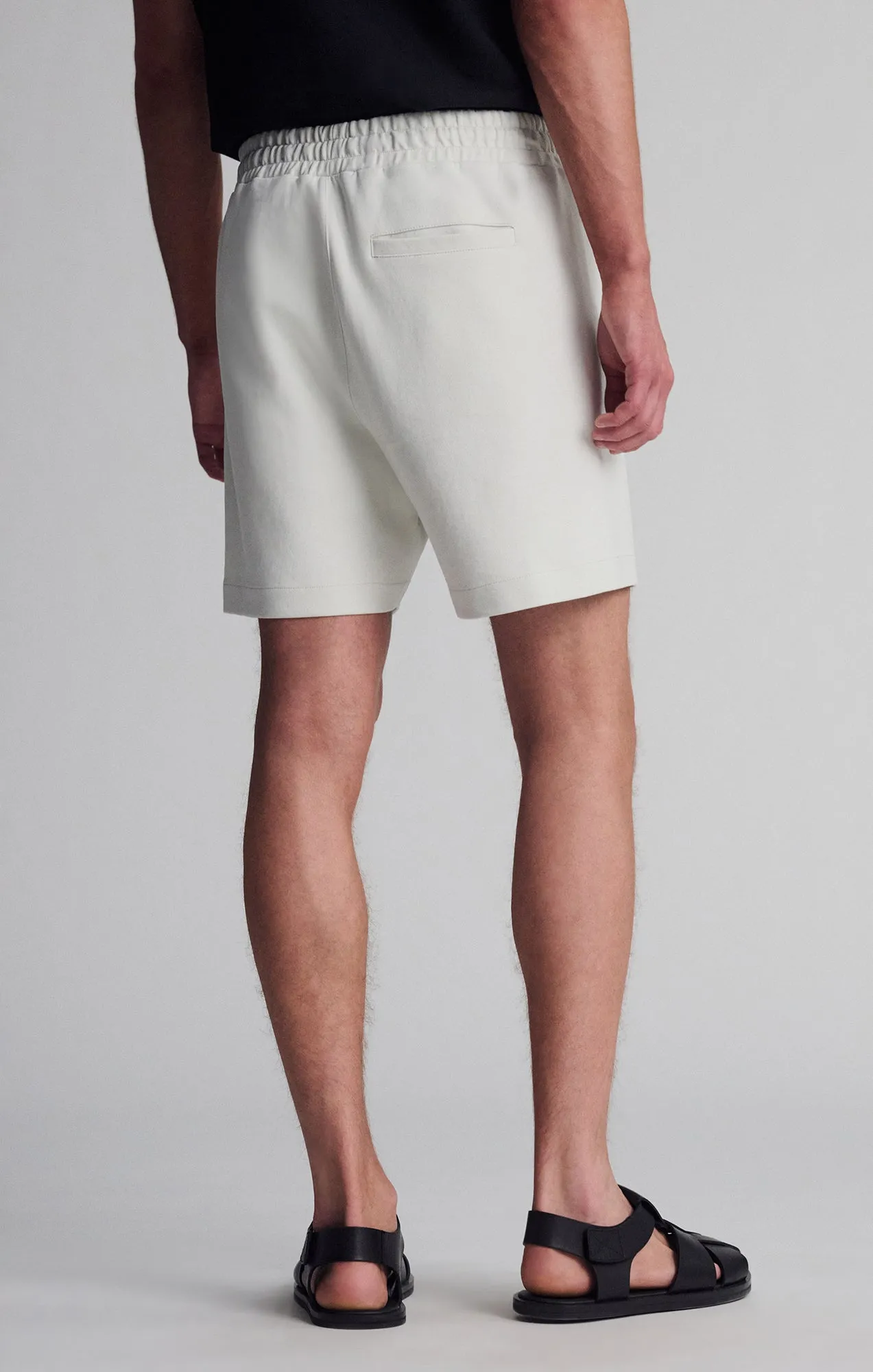 Stretch Movement DRAWSTRING SHORTS IN FOGGY DEW