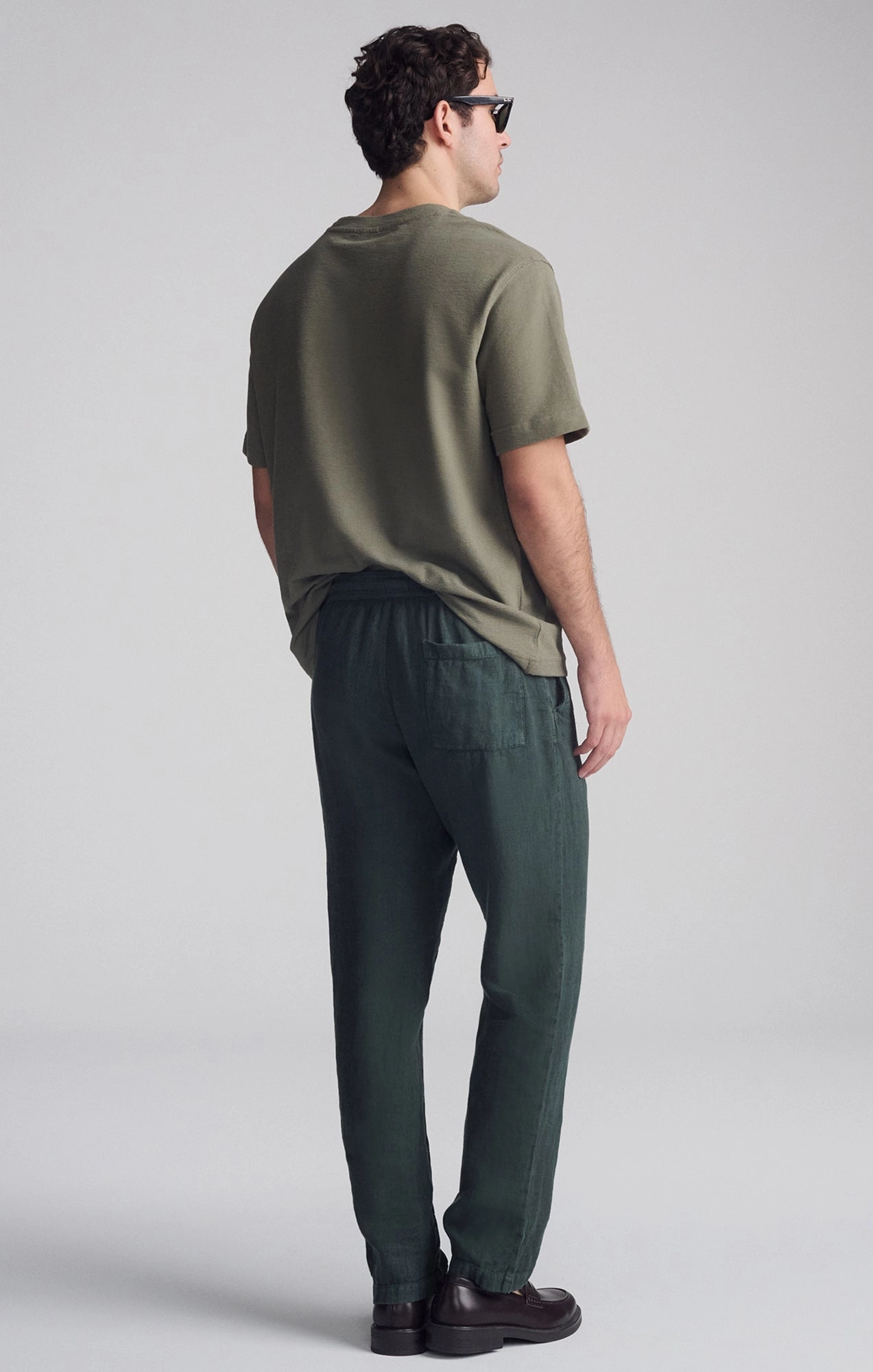 DRAWSTRING LINEN PANTS IN URBAN CHIC Tough Flex