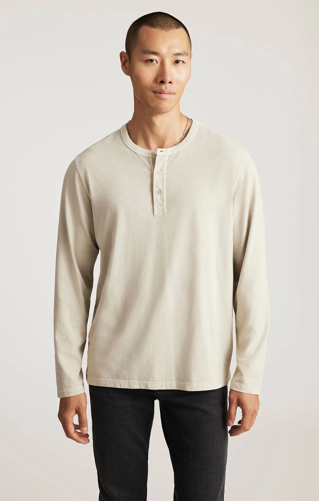 LONG SLEEVE HENLEY T-SHIRT IN PELICAN Eco Friendly Production Chic and Cozy