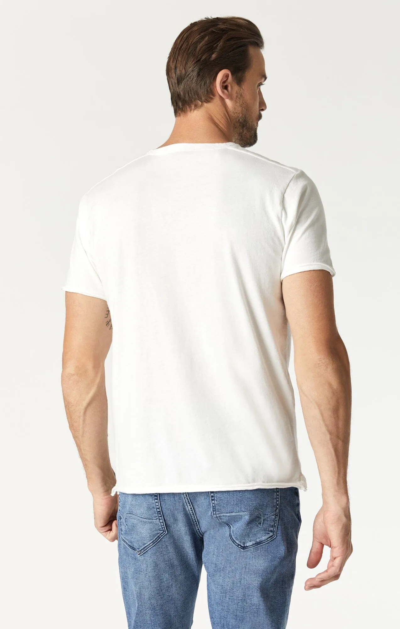 RAW EDGE NECK T-SHIRT IN BLANC DE BLANC Comfortable And Versatile Fashionable Ease