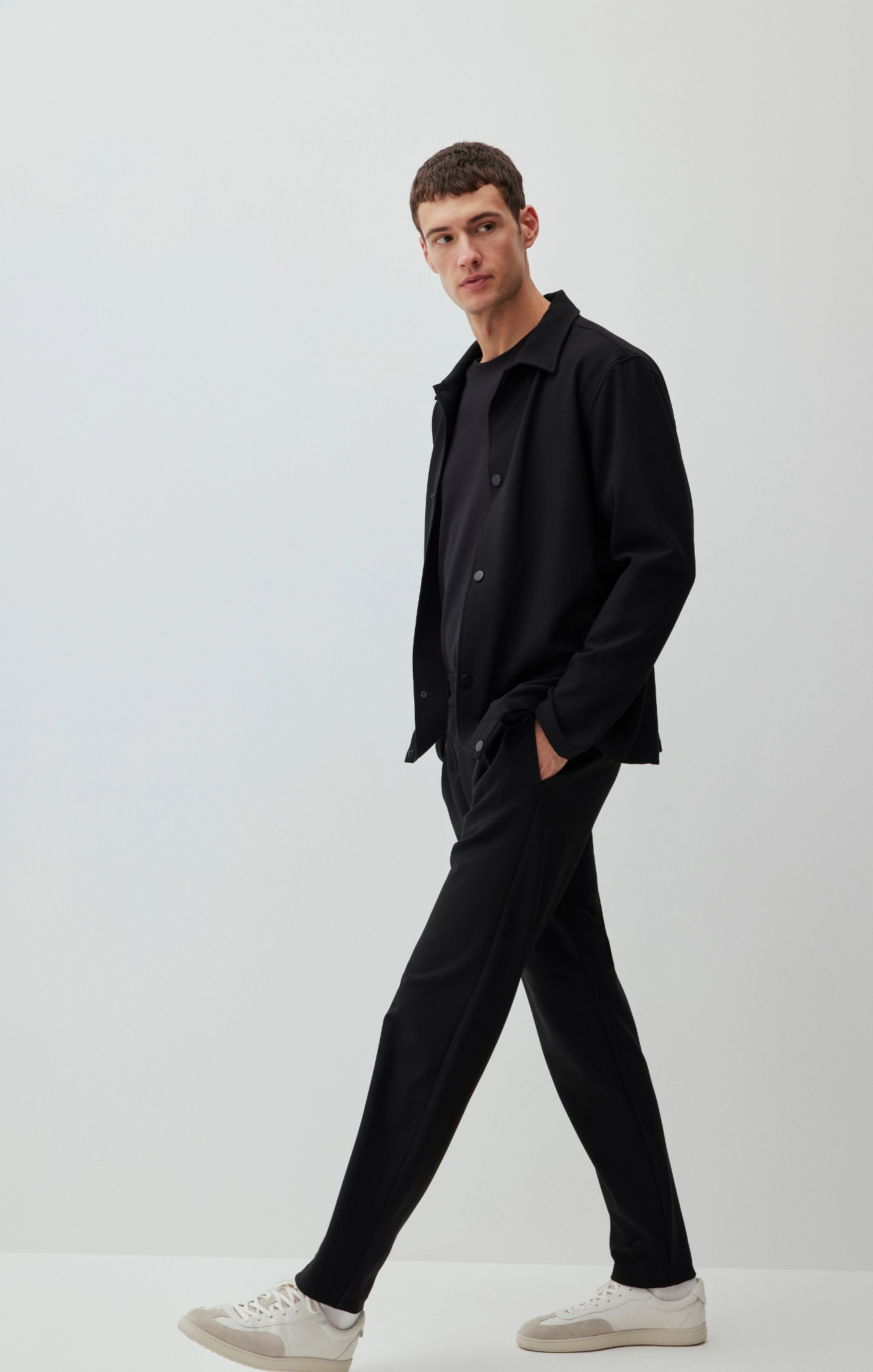 Adaptable Design DRESS PANTS IN BLACK