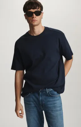 Outdoor Style Trend ESSENTIAL CREW NECK T-SHIRT IN BLACK IRIS