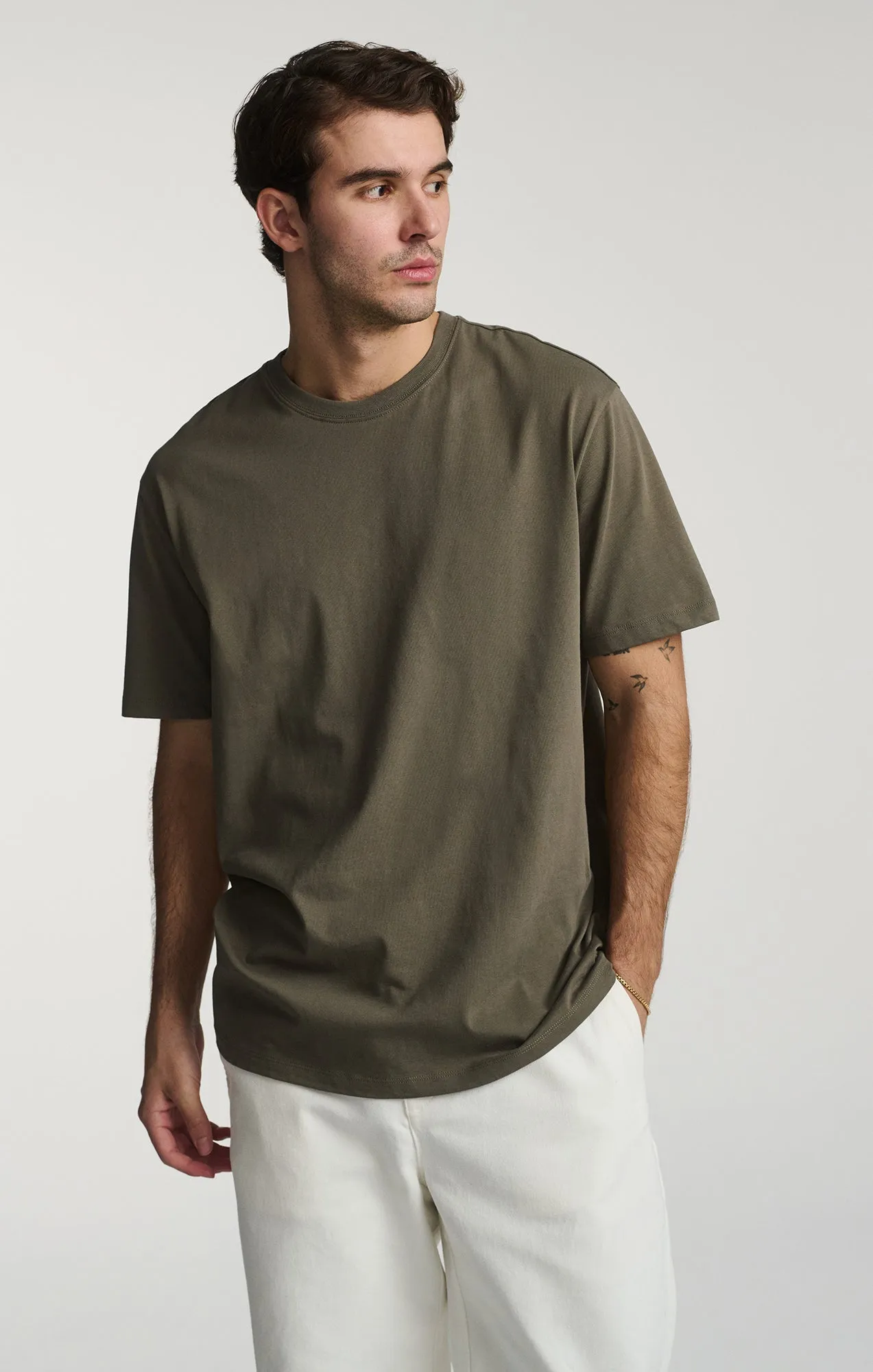 Premium Comfort CLASSIC CREW NECK T-SHIRT IN BUNGEE CORD