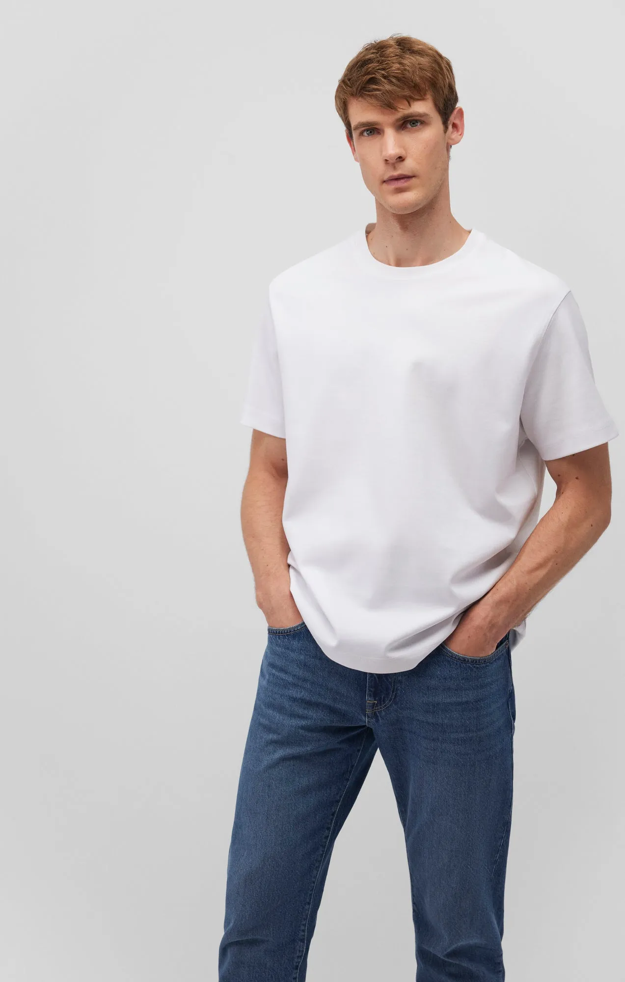 All Day Comfort Soft and Stylish EDITION SHORT SLEEVE T-SHIRT IN WHITE