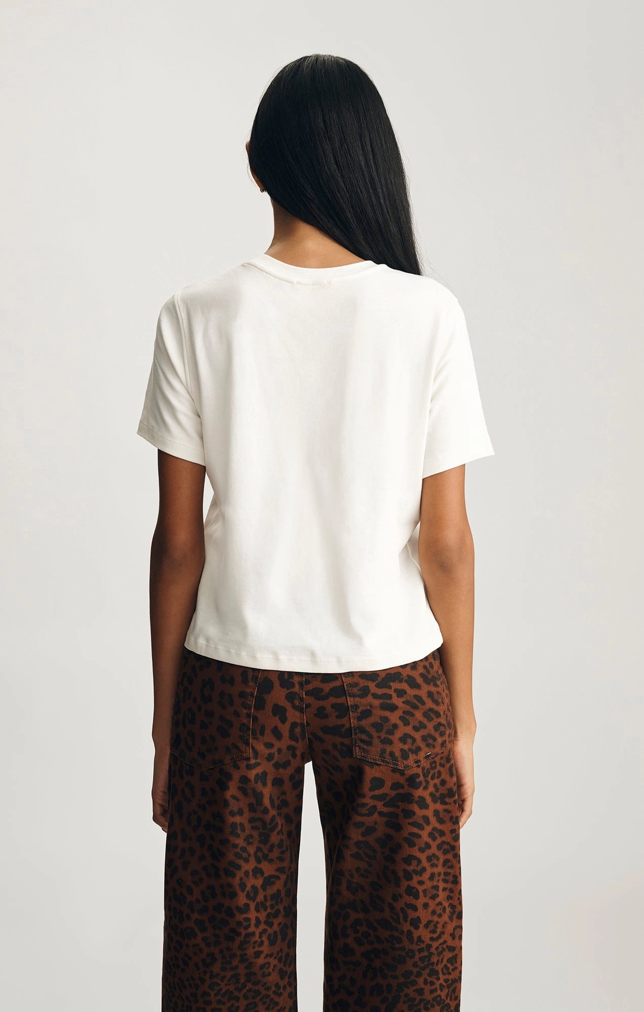 FadeResistantPrint EDITION CREW NECK T-SHIRT IN MARSHMALLOW